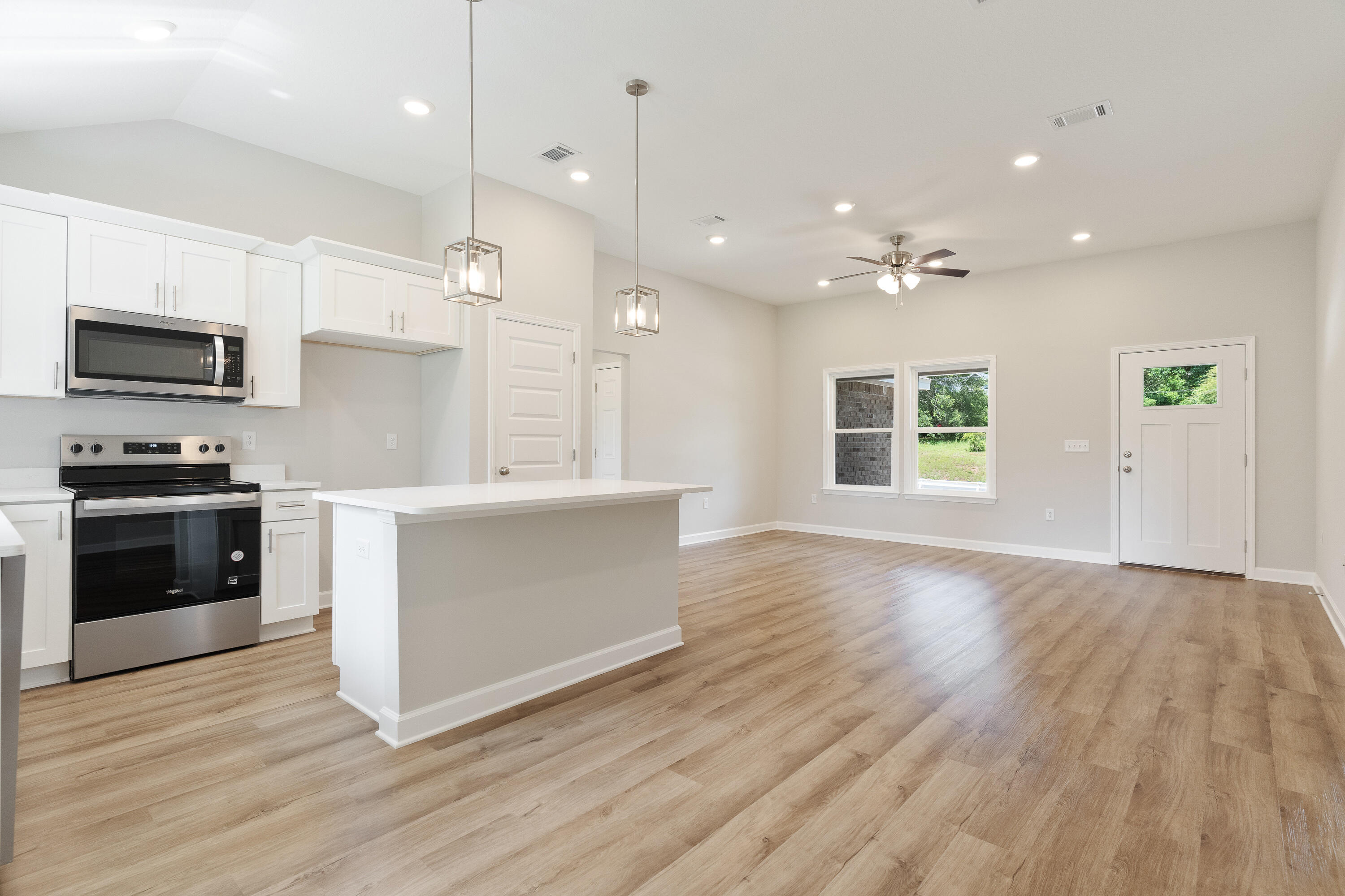 JACK KENNEDY 1ST ADD - Residential