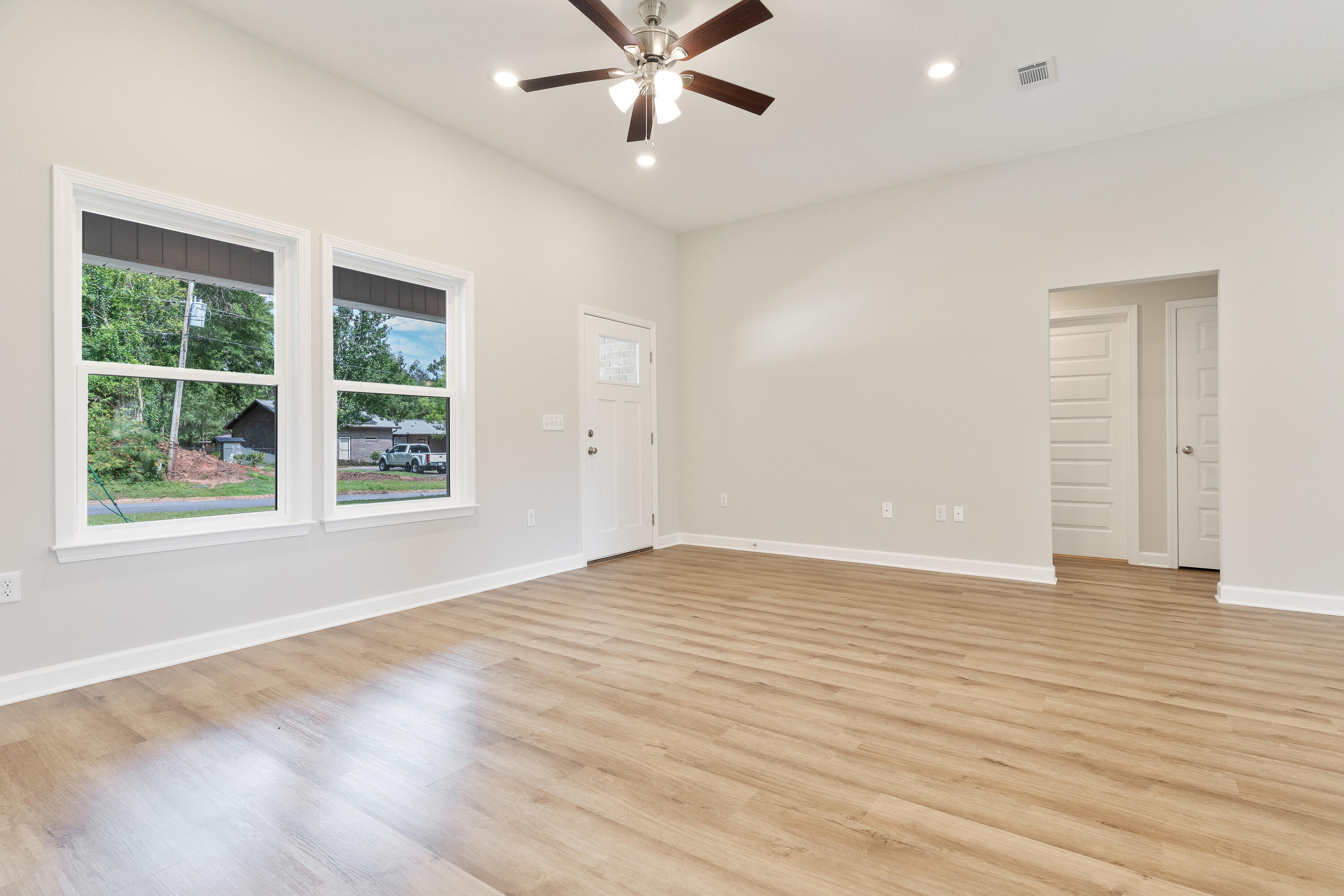 JACK KENNEDY 1ST ADD - Residential