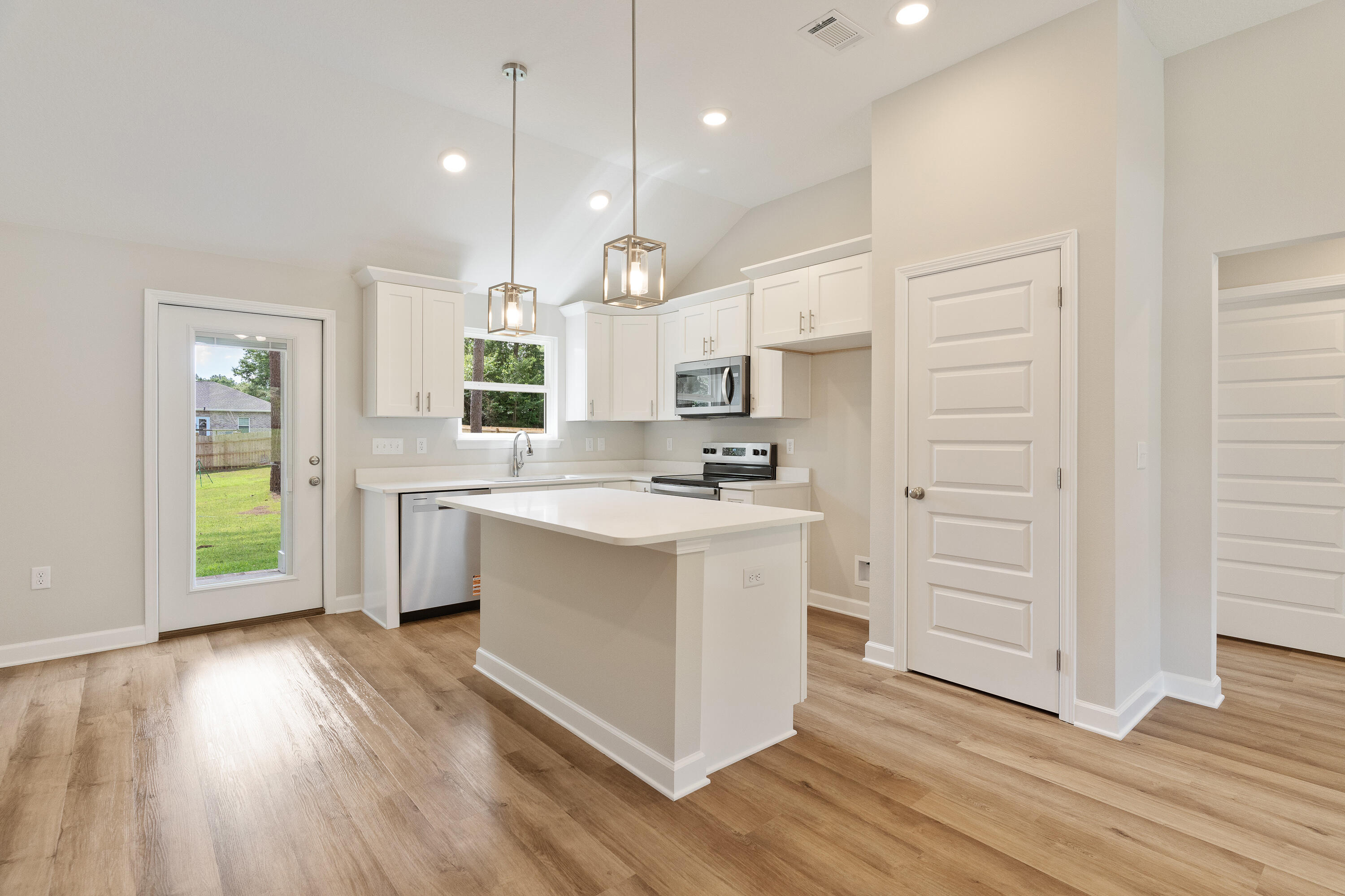 JACK KENNEDY 1ST ADD - Residential