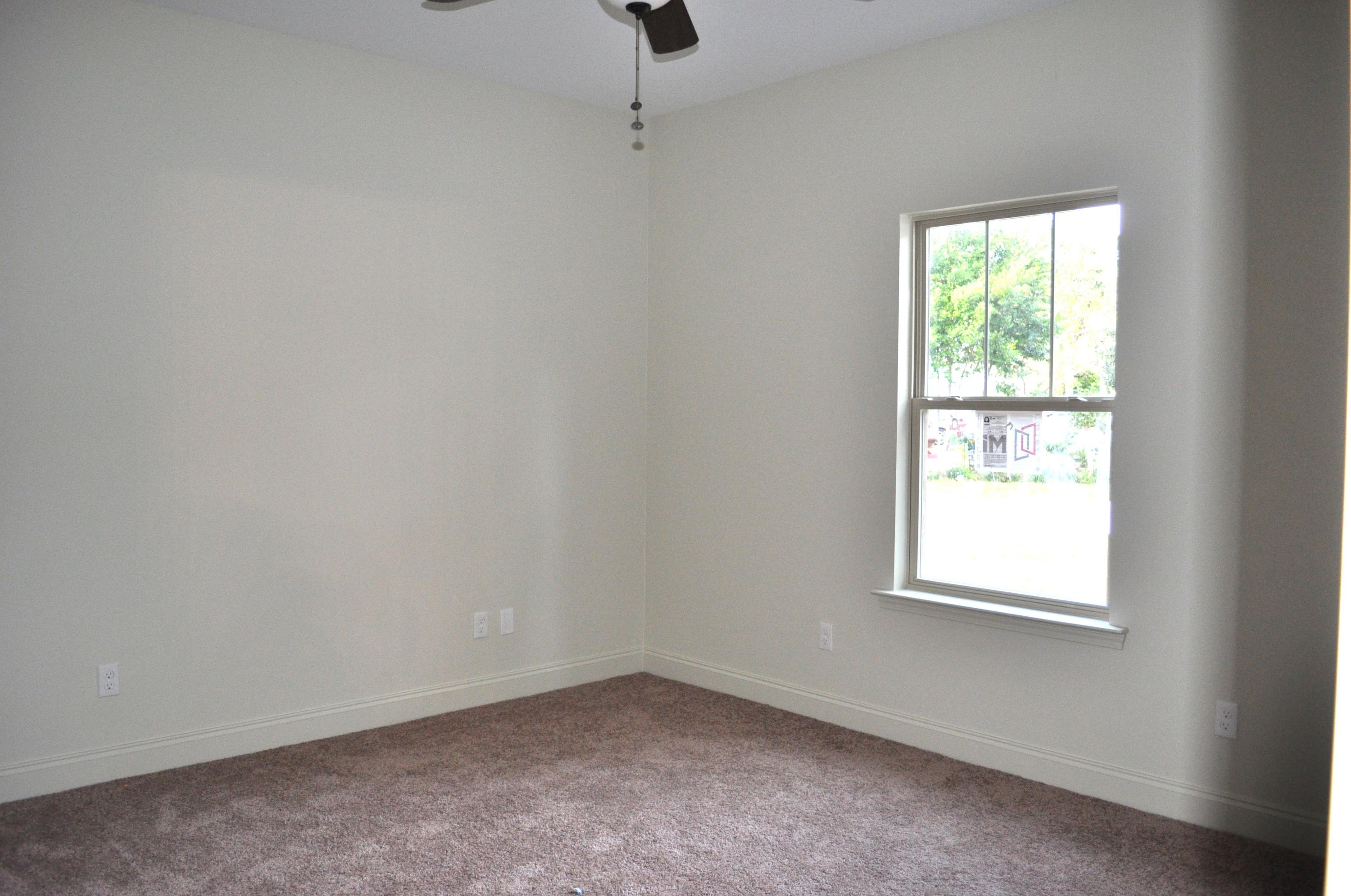 ELLIOTTS POINT - Residential