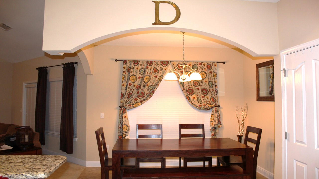 ROLLING RIDGE - Residential