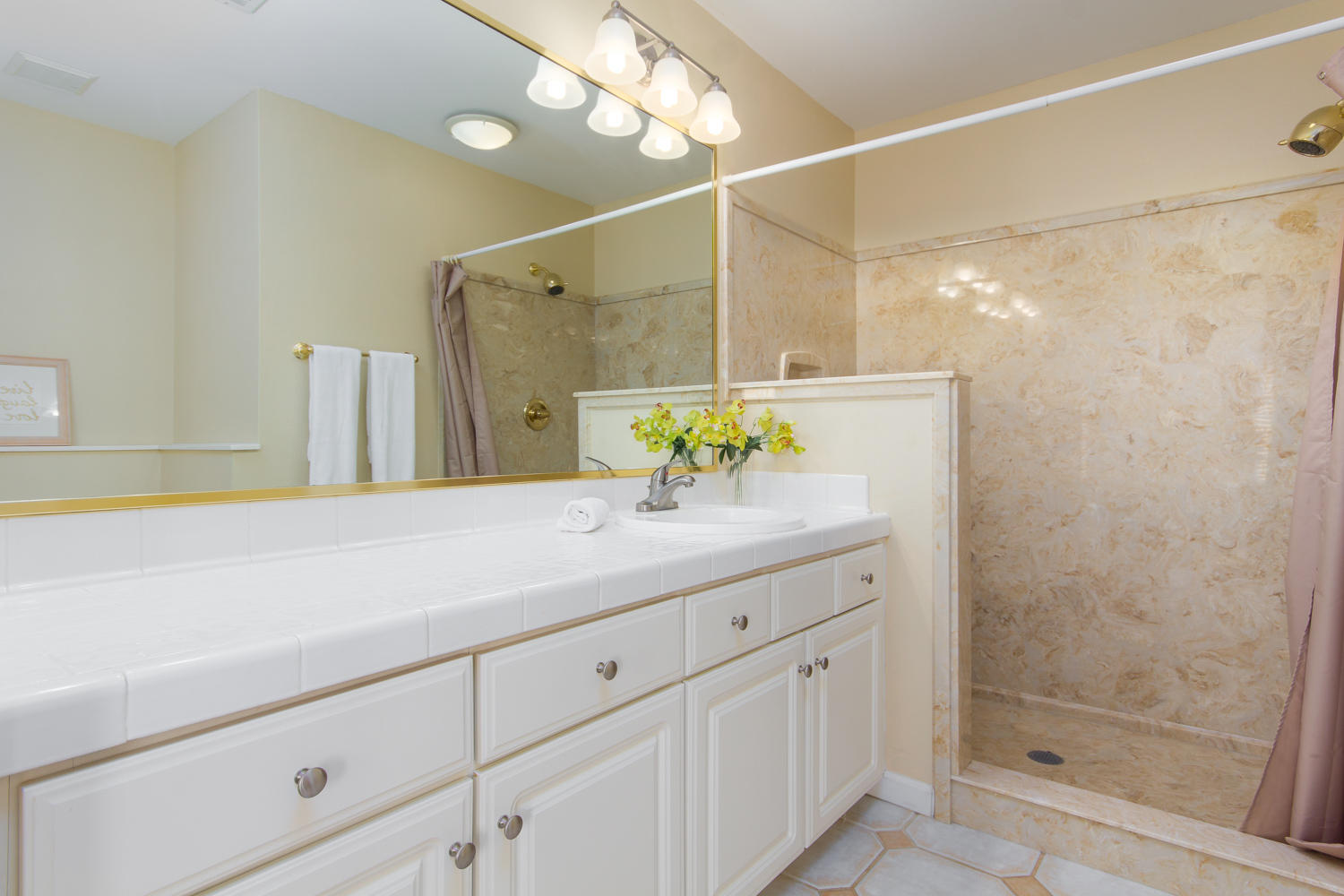 TERRA COTTA TERRACE - Residential