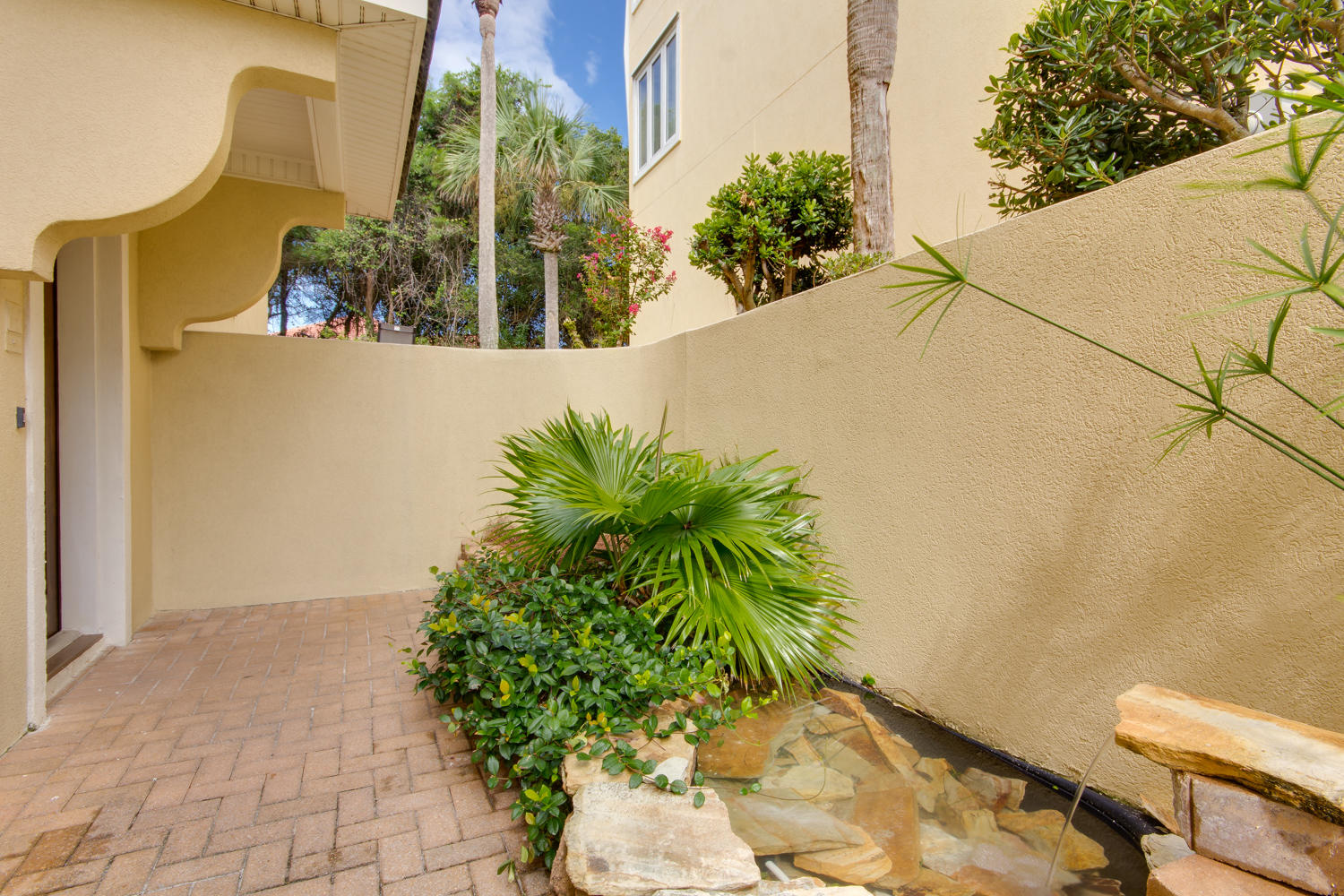 TERRA COTTA TERRACE - Residential