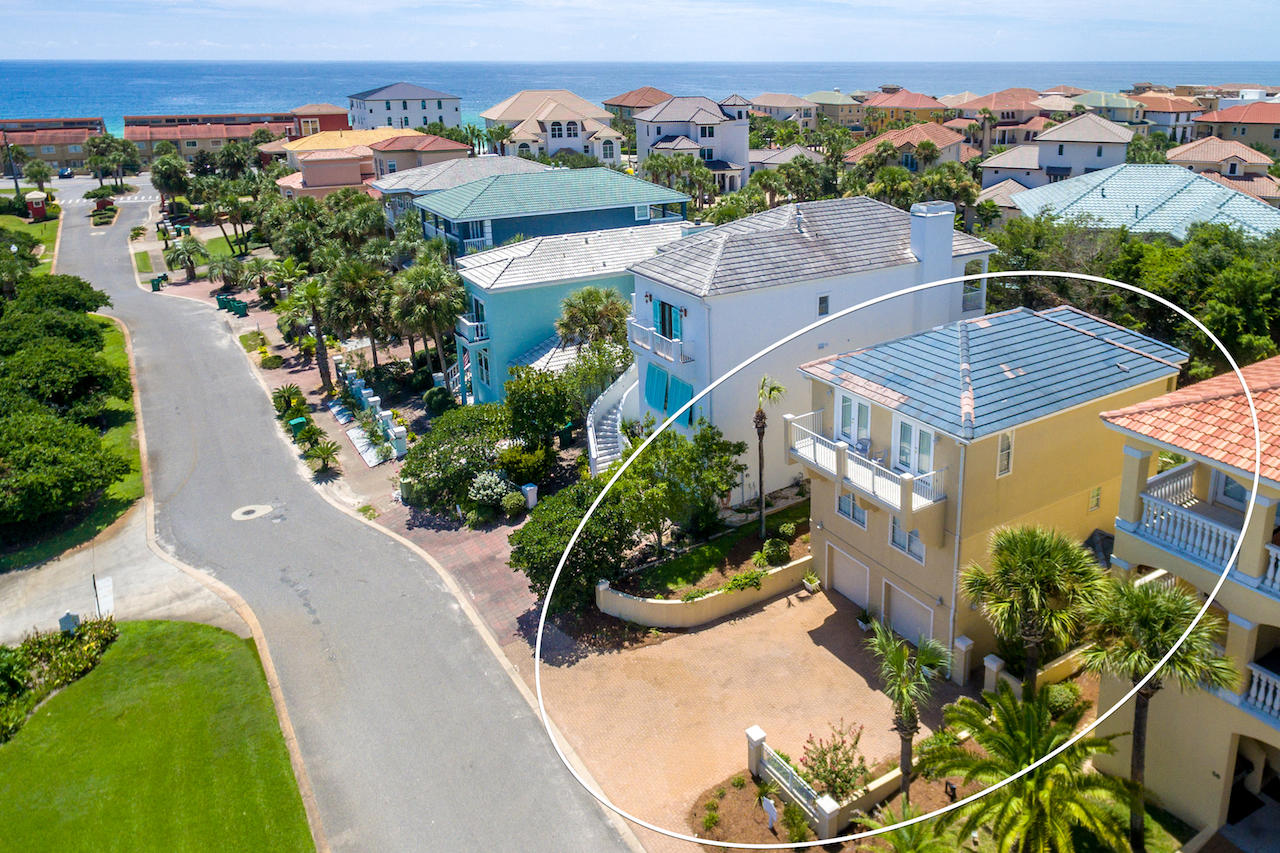 TERRA COTTA TERRACE - Residential