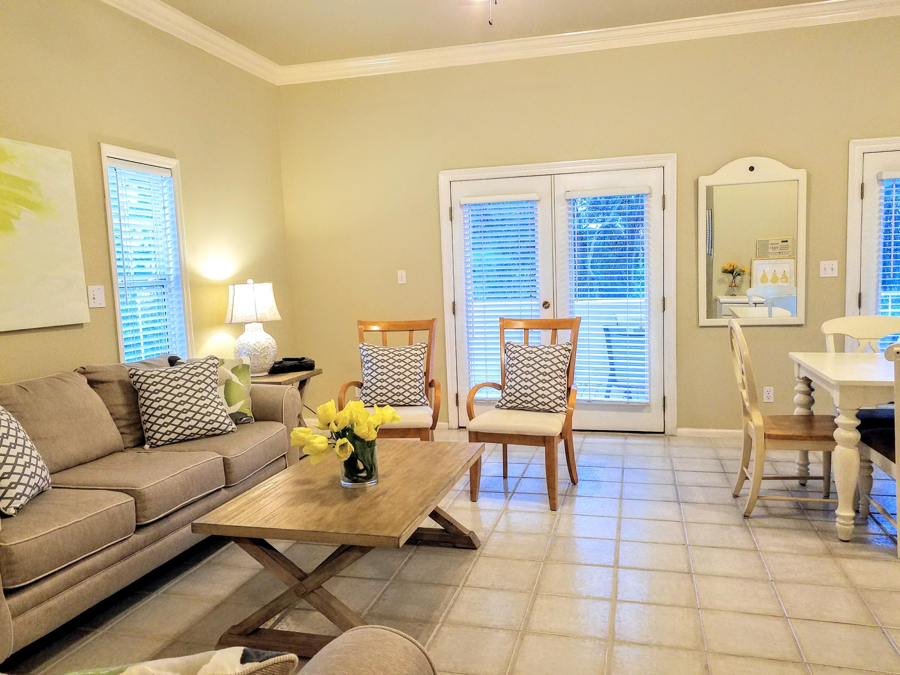 TERRA COTTA TERRACE - Residential