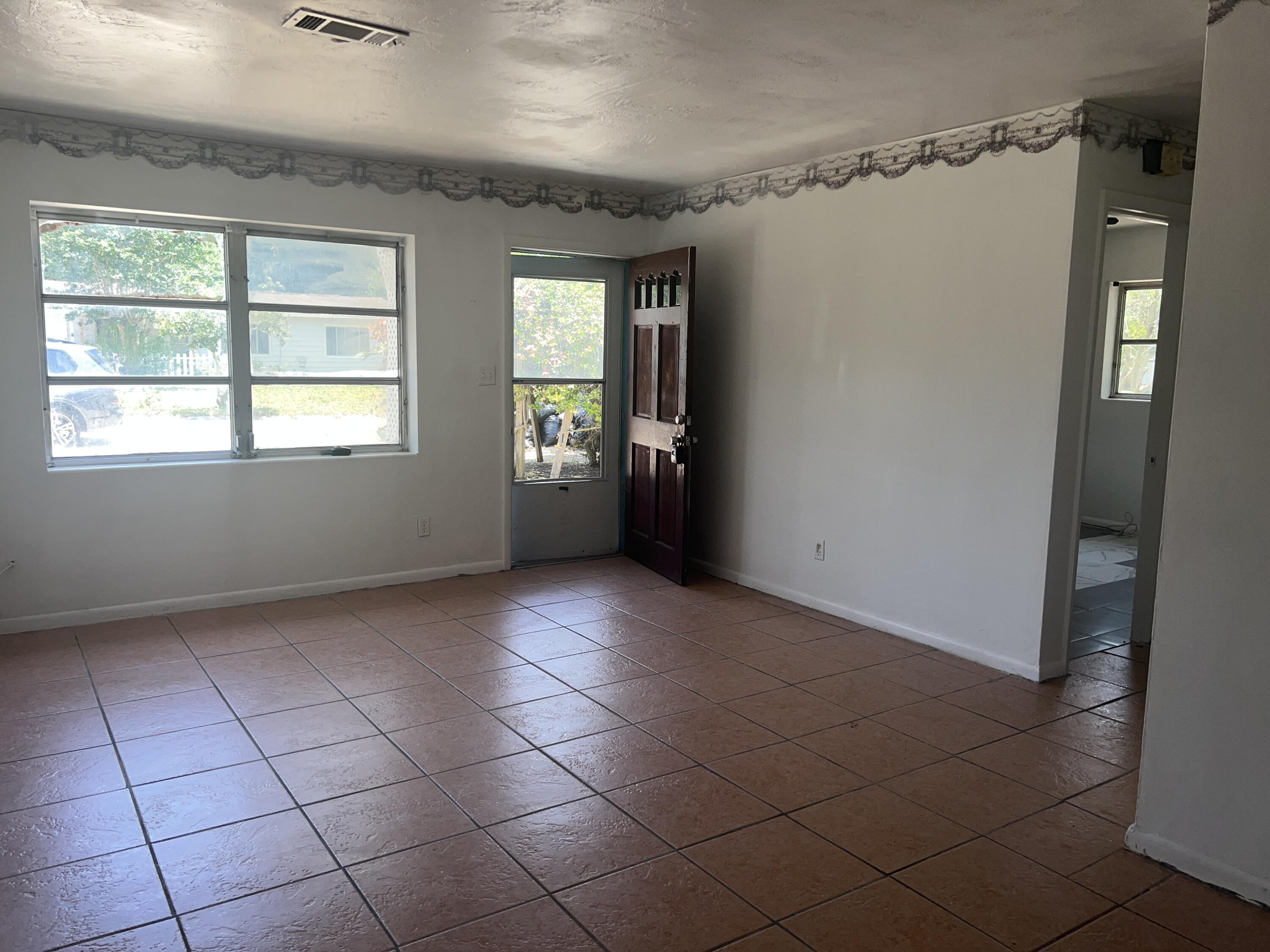 BRYN MAWR PARK - Residential