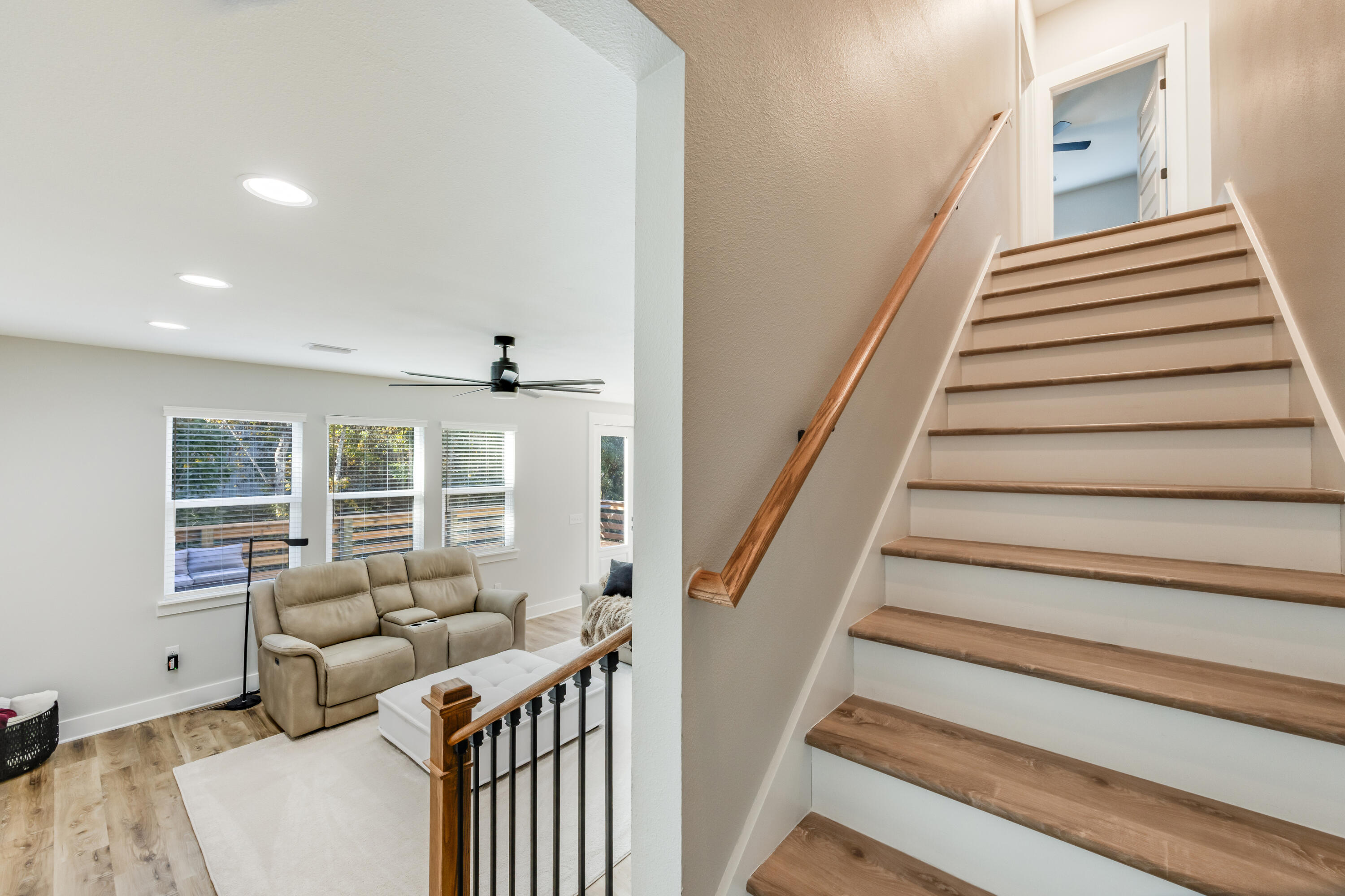 SAILBOAT COVE S/D - Residential