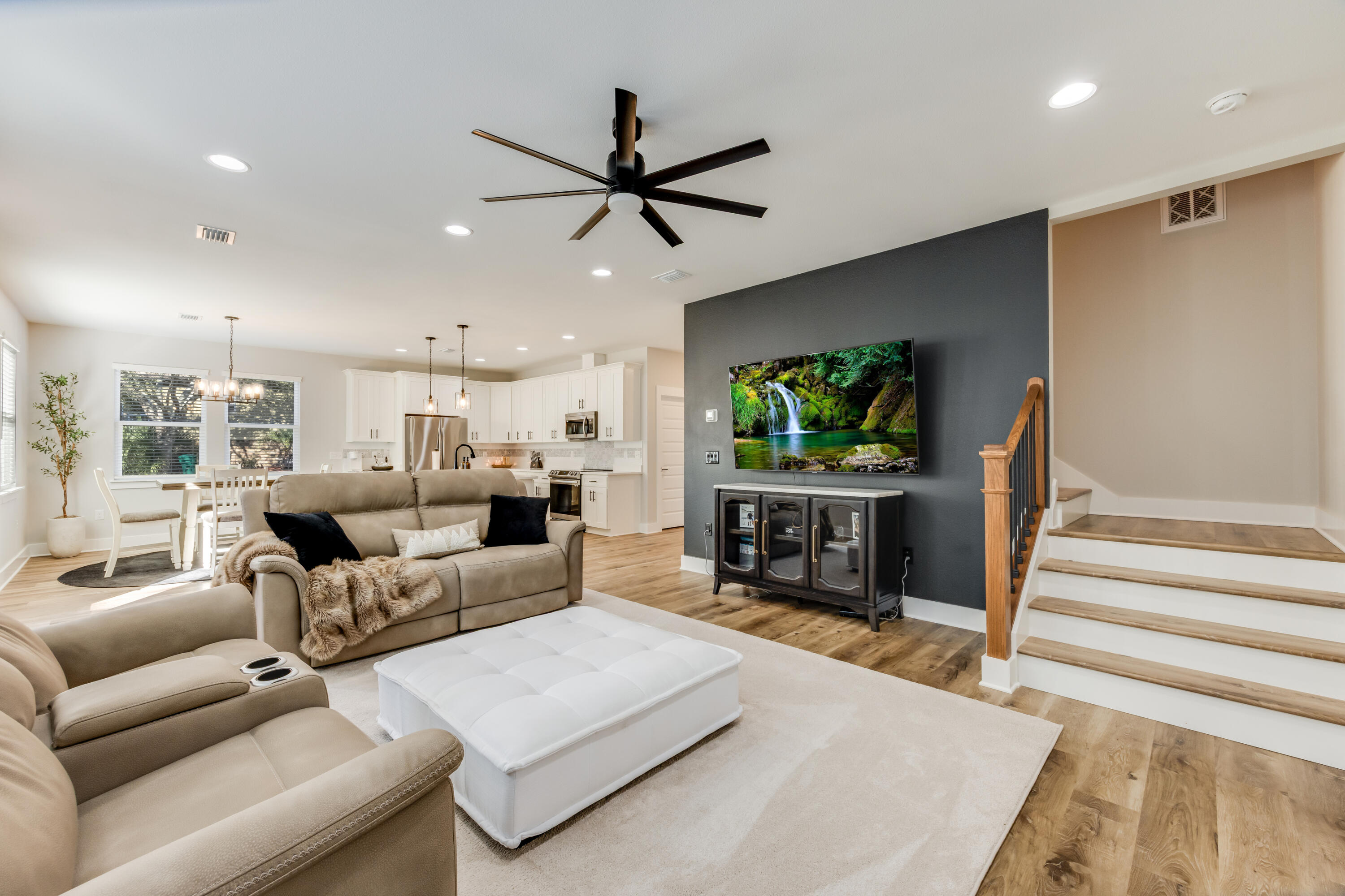 SAILBOAT COVE S/D - Residential