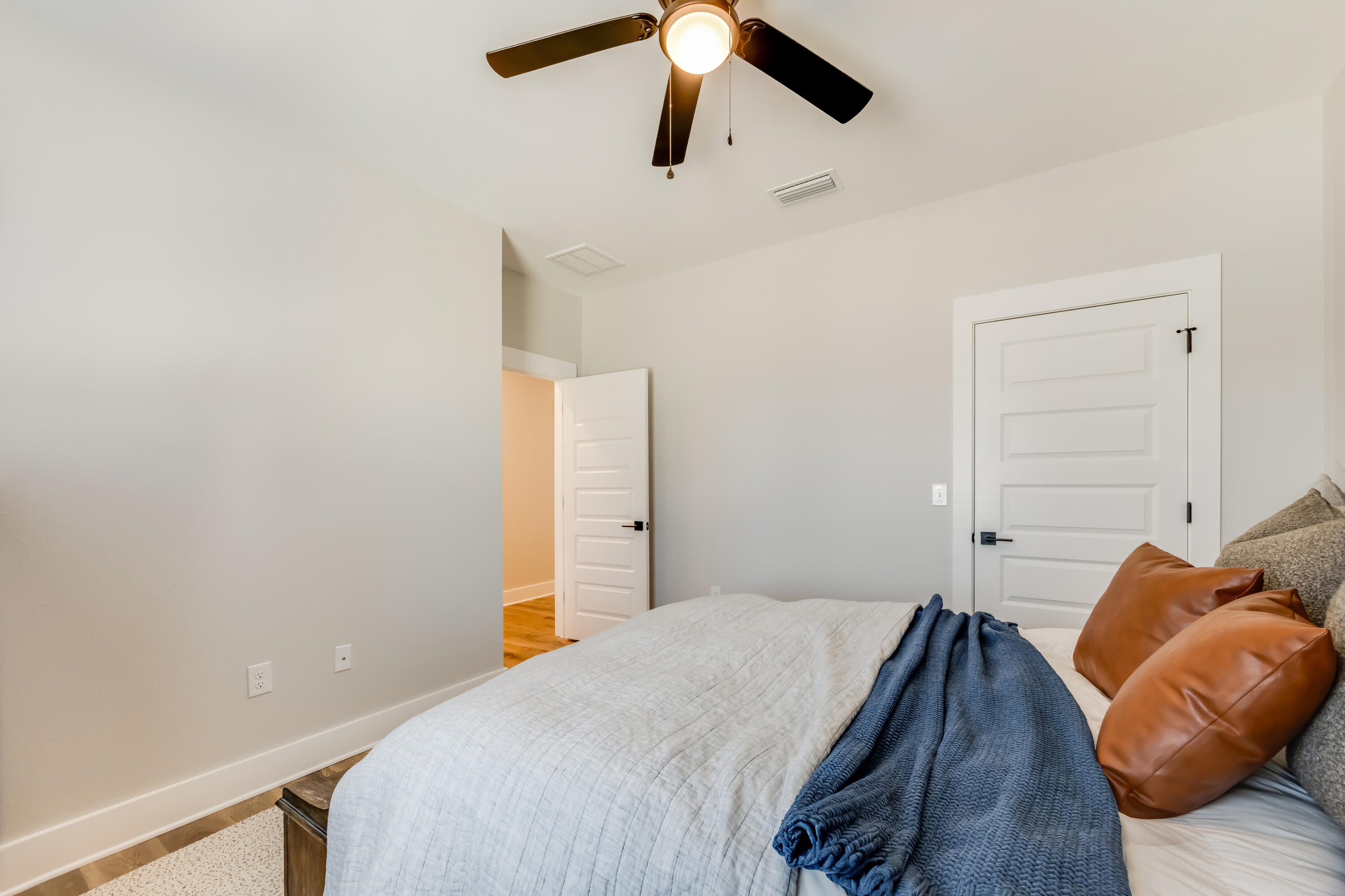 SAILBOAT COVE S/D - Residential