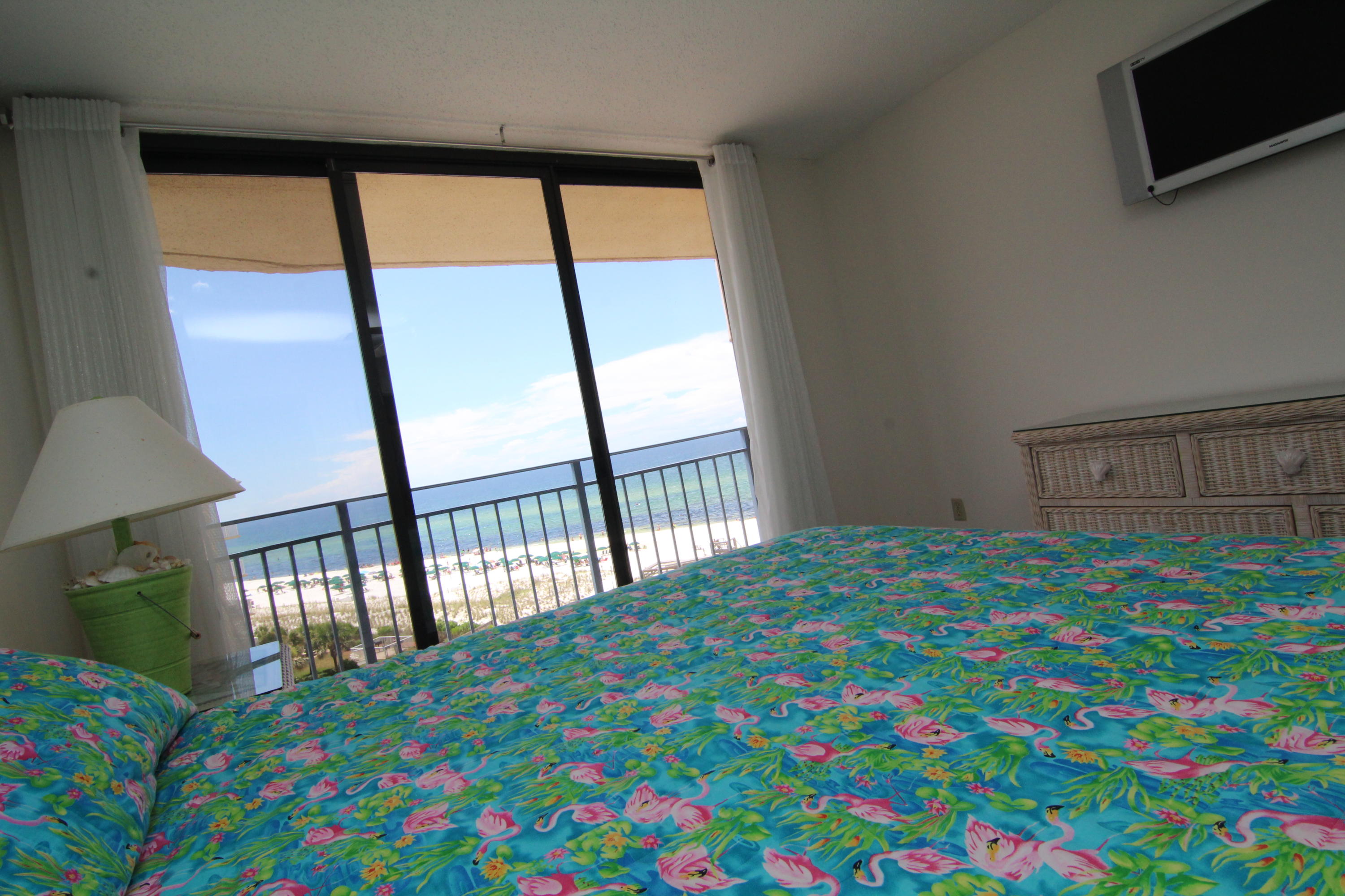 NAUTILUS CONDO - Residential