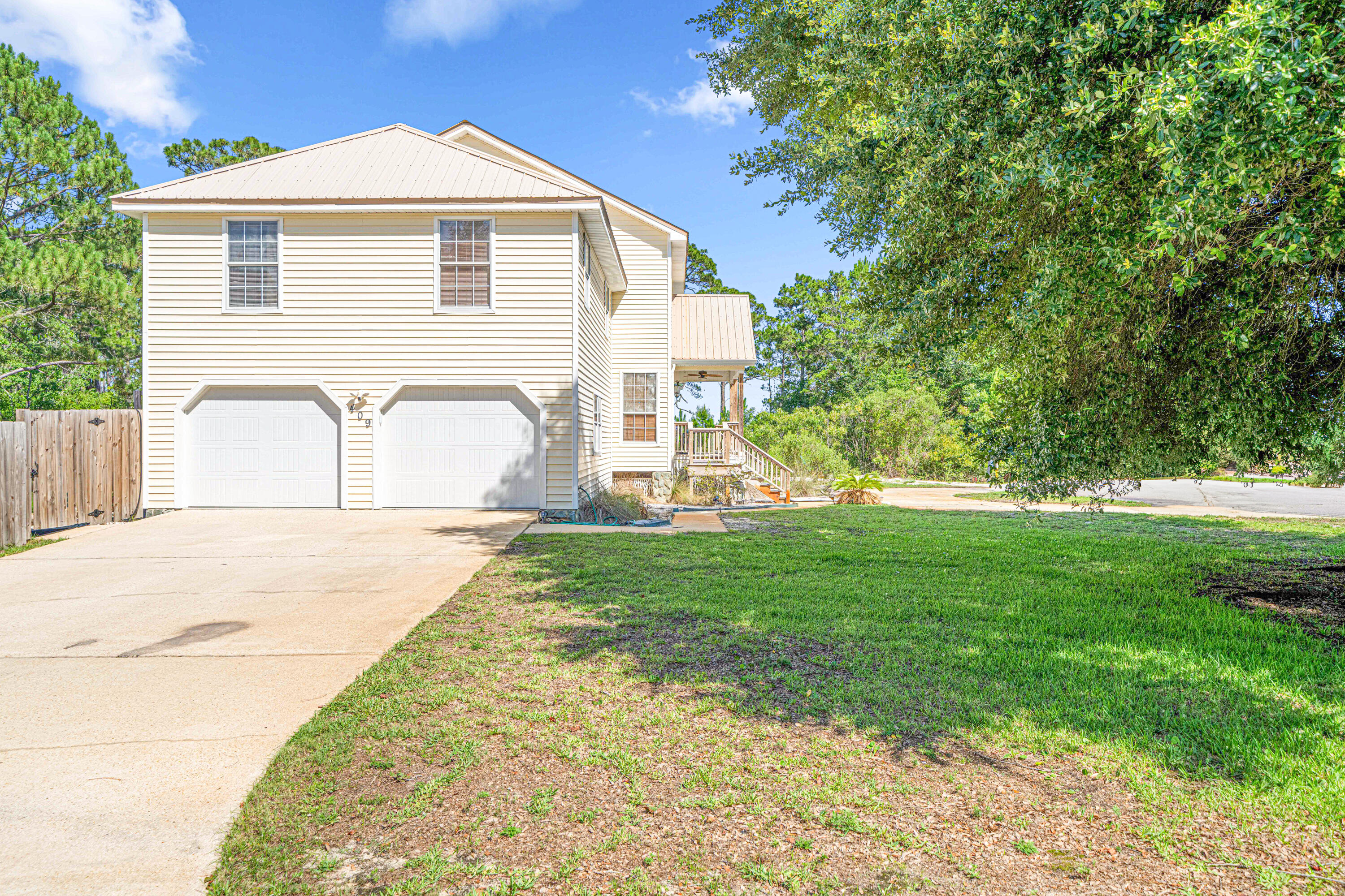 EMERALD POINTE PLAT 2 - Residential