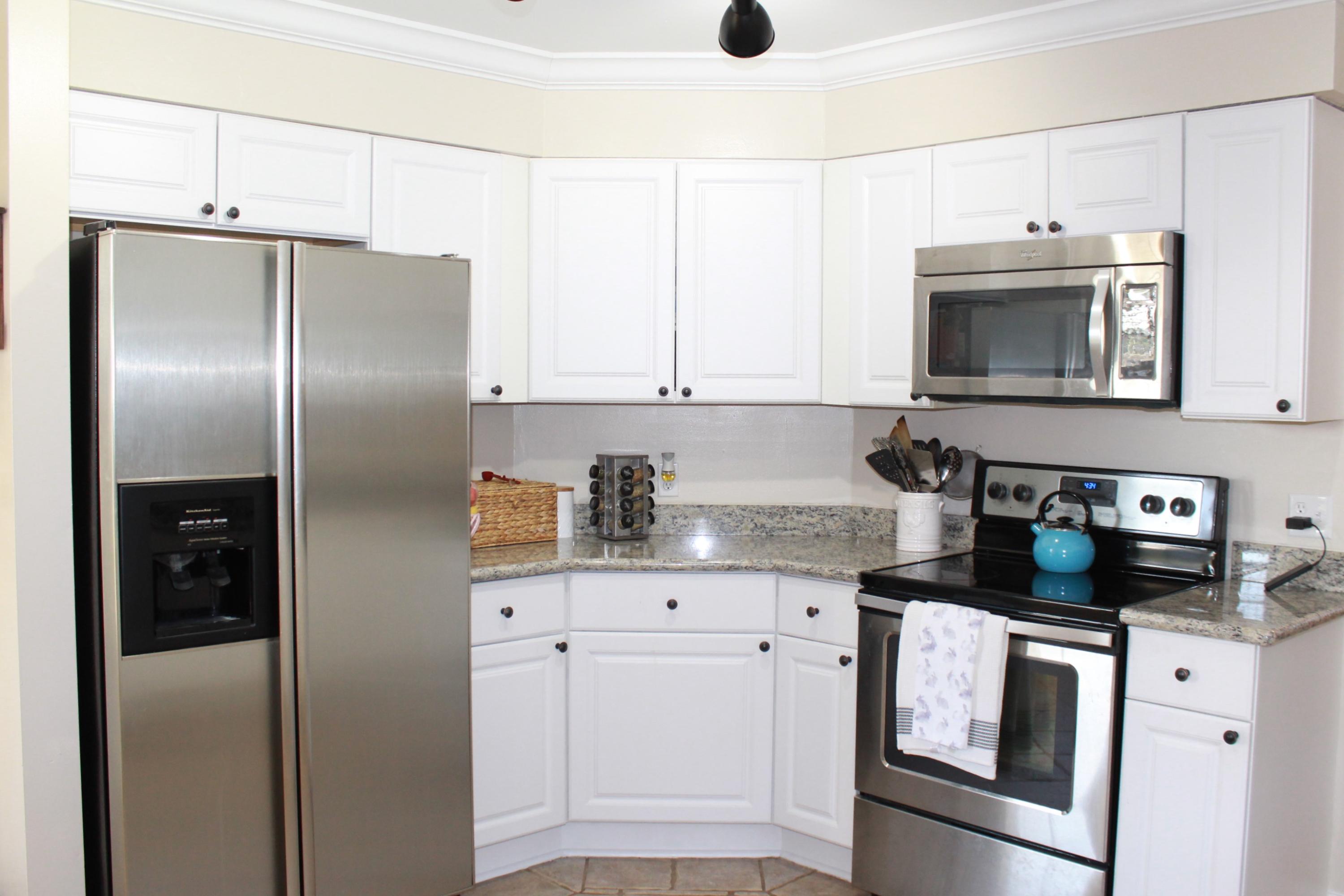 QUAIL LAKE - Residential