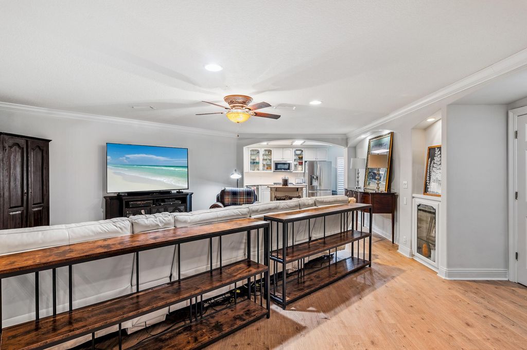 listing image 53