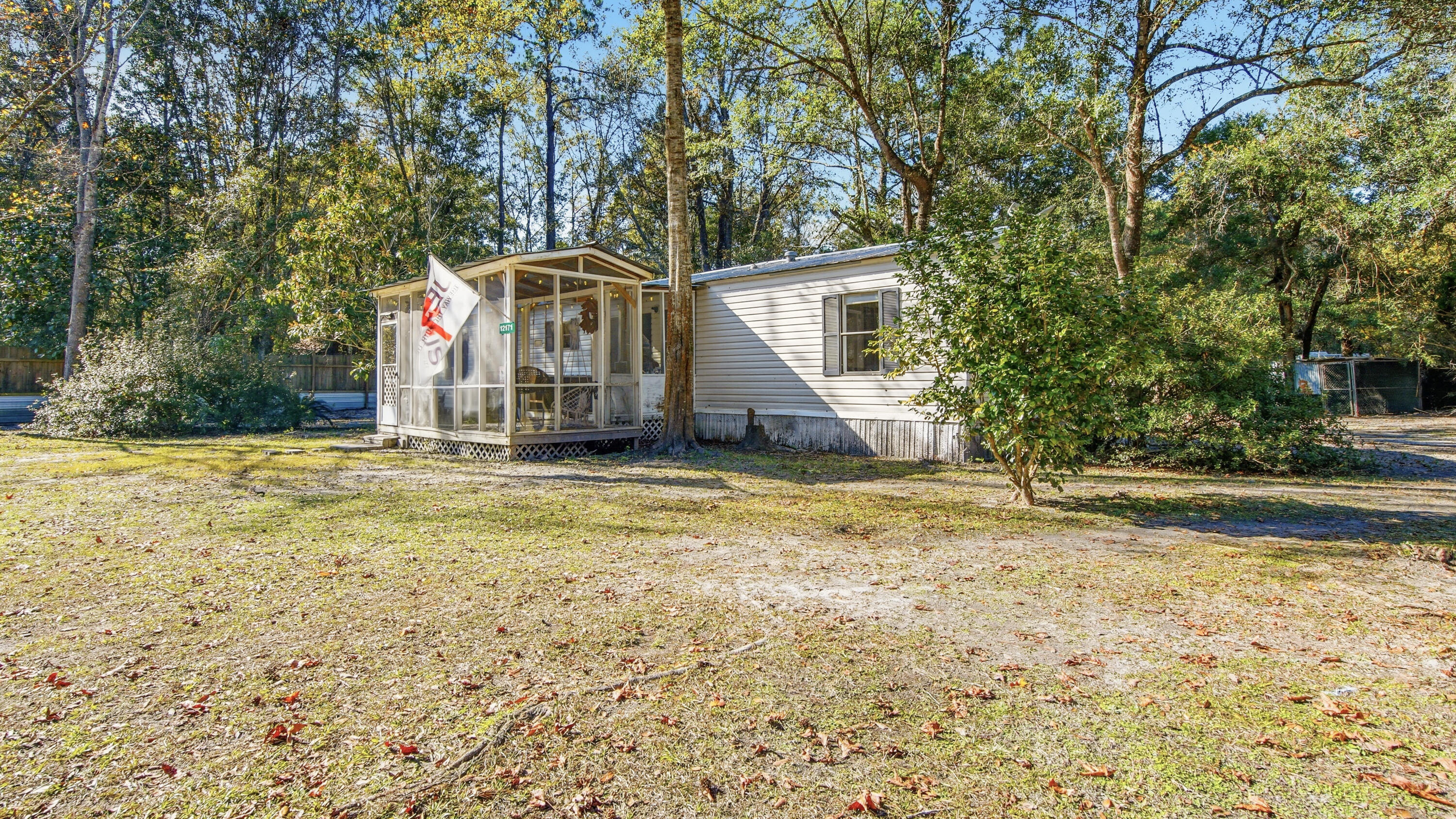 NO RECORDED SUBDIVISION - Residential