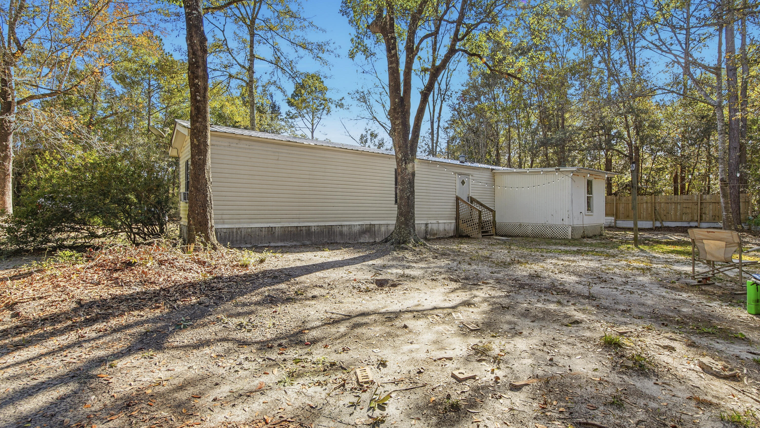 NO RECORDED SUBDIVISION - Residential