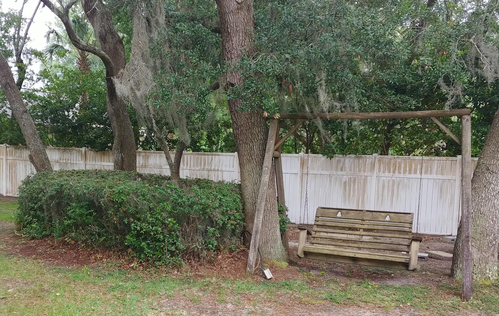 ROBLEDAL ESTATES UNIT 5 - Residential