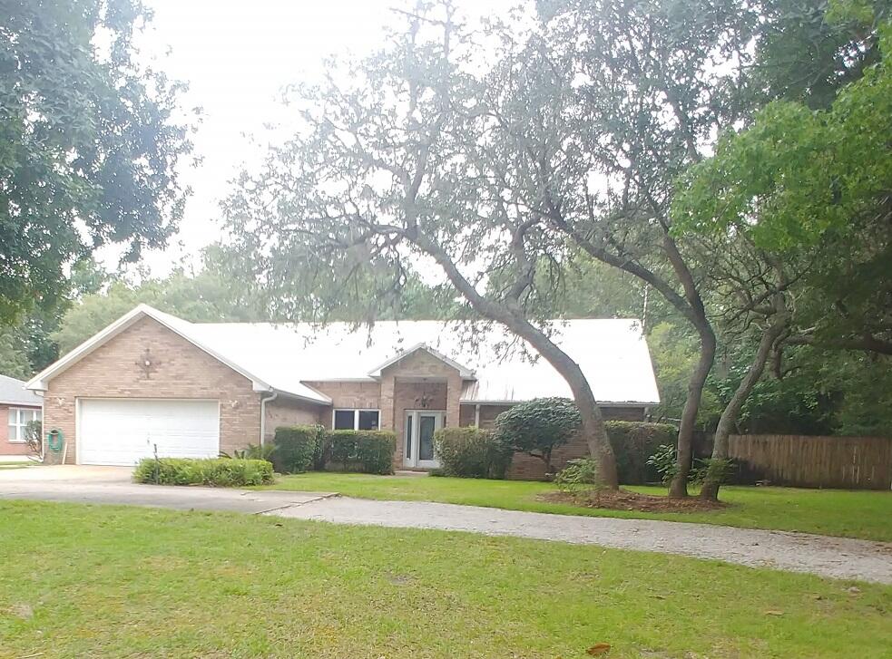 ROBLEDAL ESTATES UNIT 5 - Residential