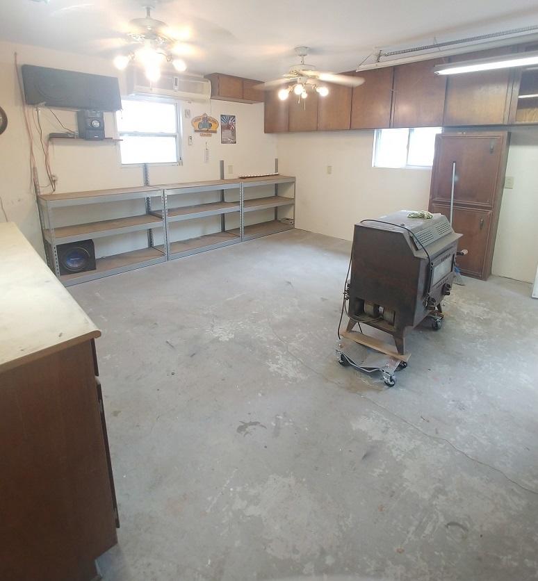 ROBLEDAL ESTATES UNIT 5 - Residential