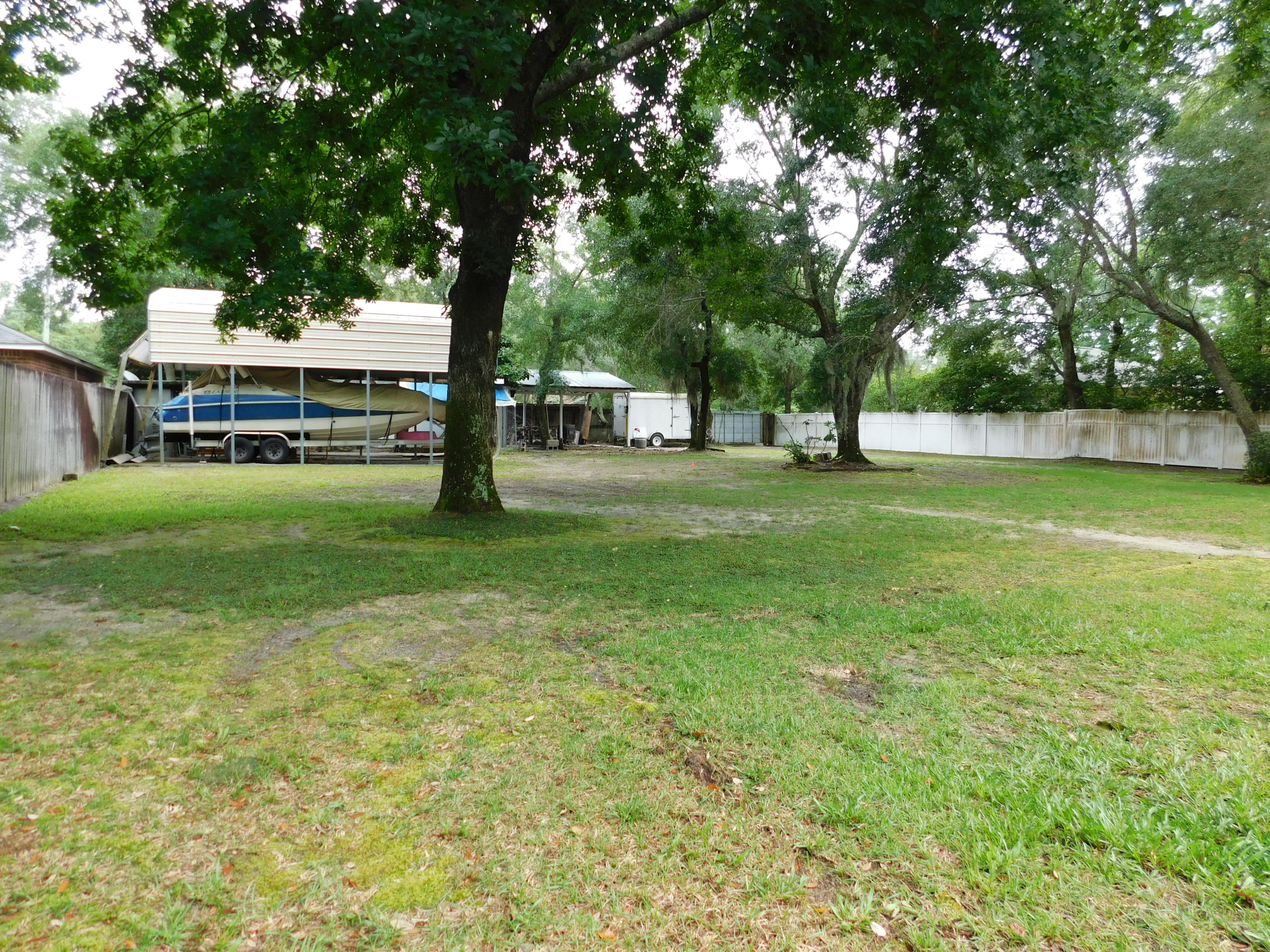 ROBLEDAL ESTATES UNIT 5 - Residential