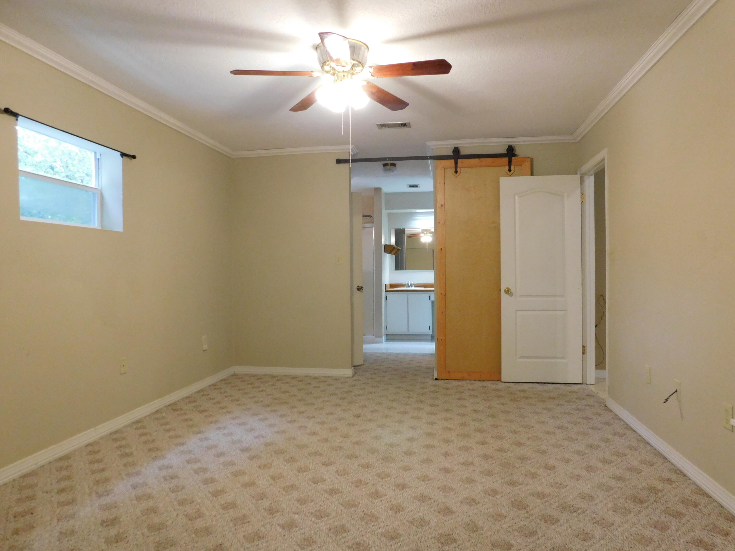 ROBLEDAL ESTATES UNIT 5 - Residential