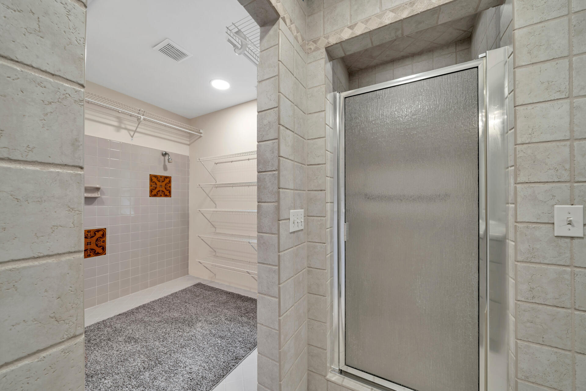 SPRING LAKE #1 - Residential