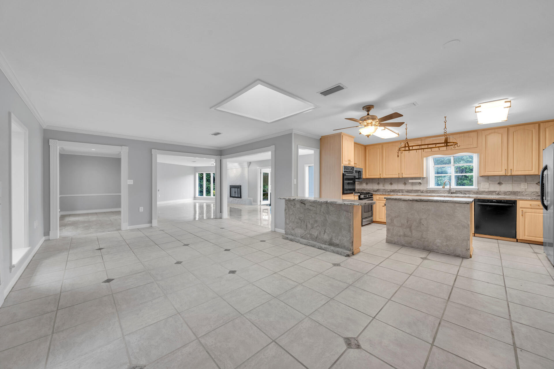 SPRING LAKE #1 - Residential