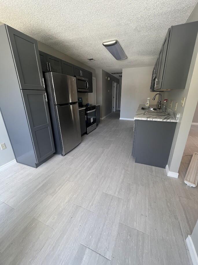 SOUTHVIEW ESTATES - Residential Lease