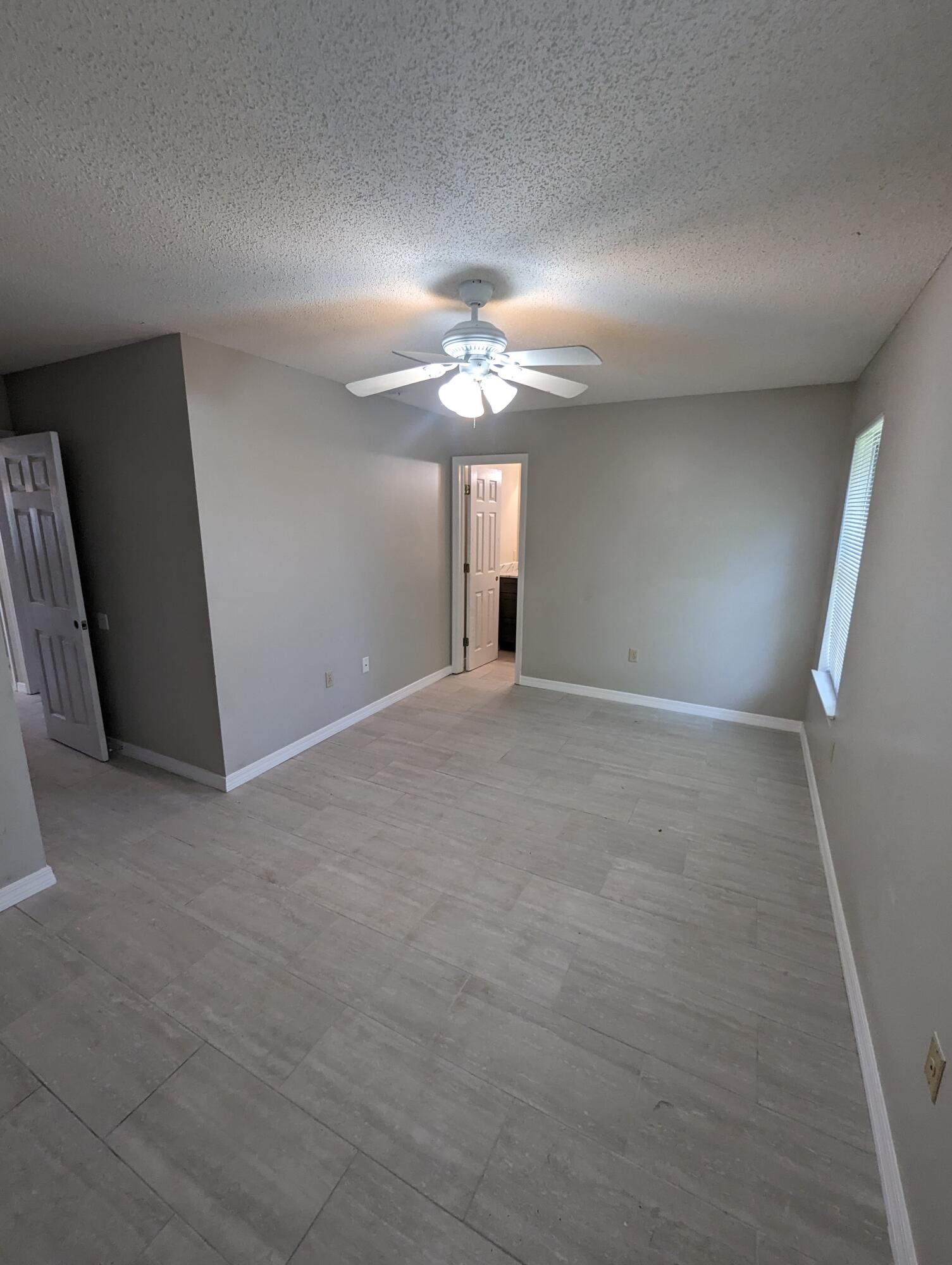 SOUTHVIEW ESTATES - Residential Lease