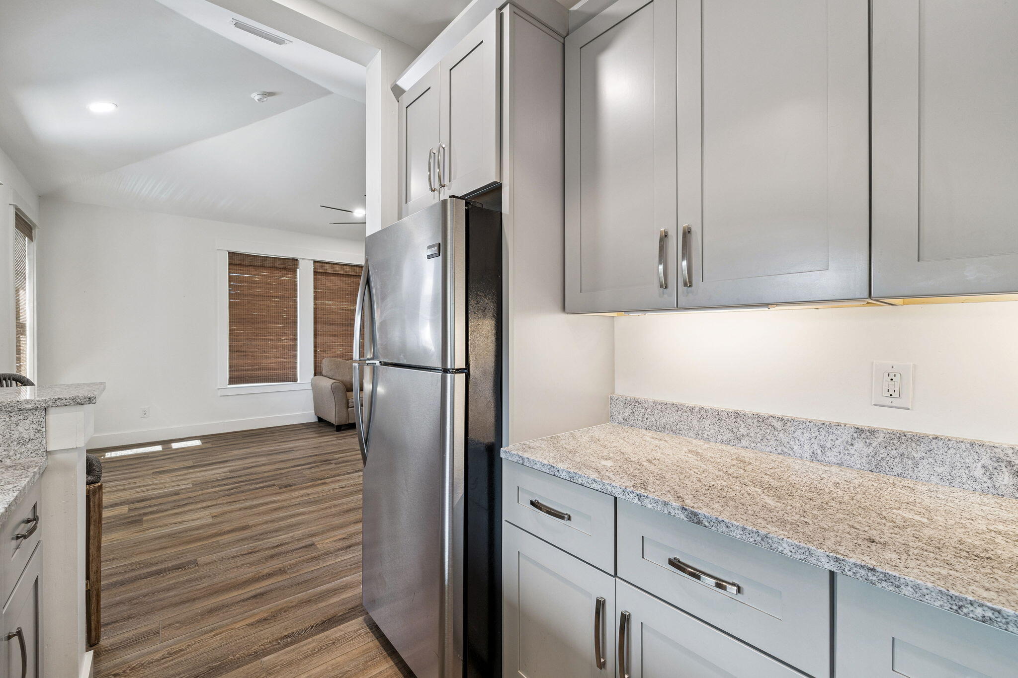 BEACH HIGHLAND 1ST ADD - Residential