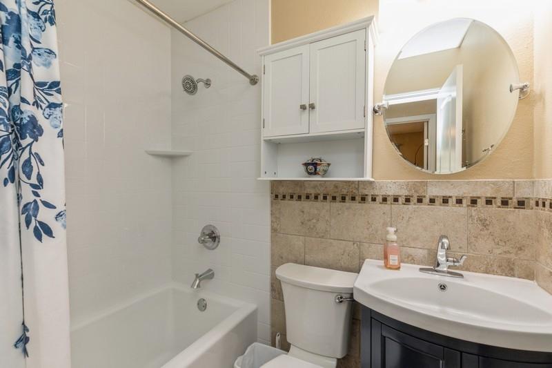 QUIET OAKS S/D - Residential