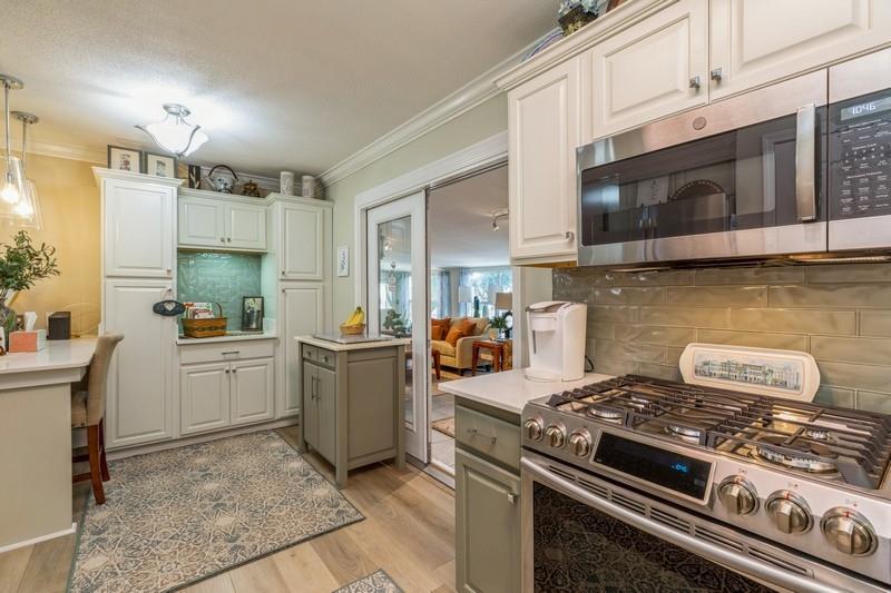 QUIET OAKS S/D - Residential