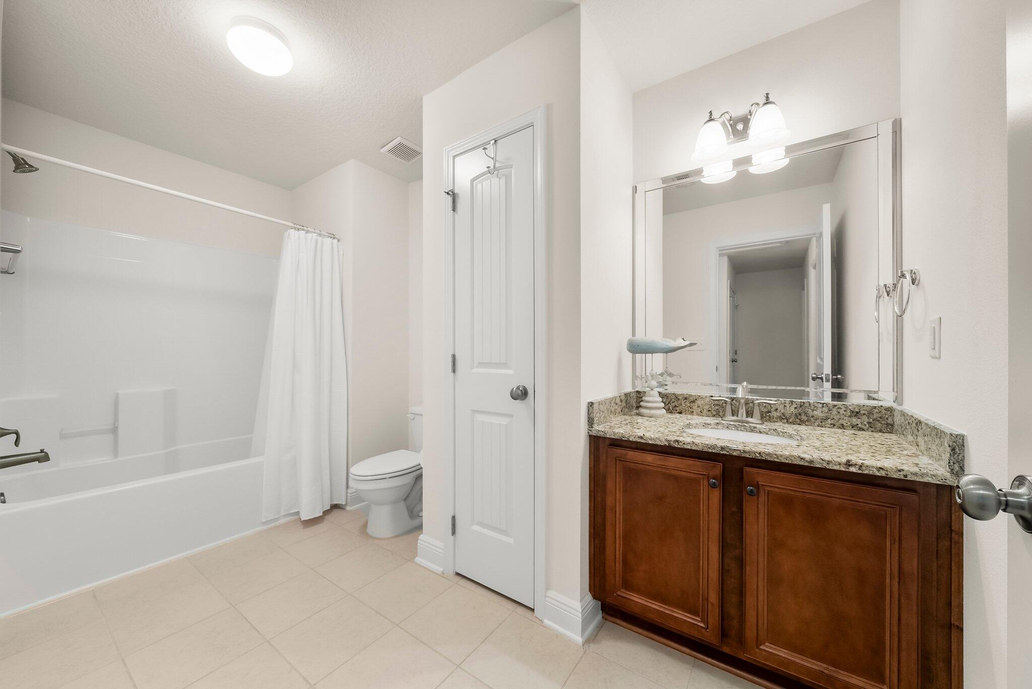 SANTA ROSA GOLF VILLAS - Residential