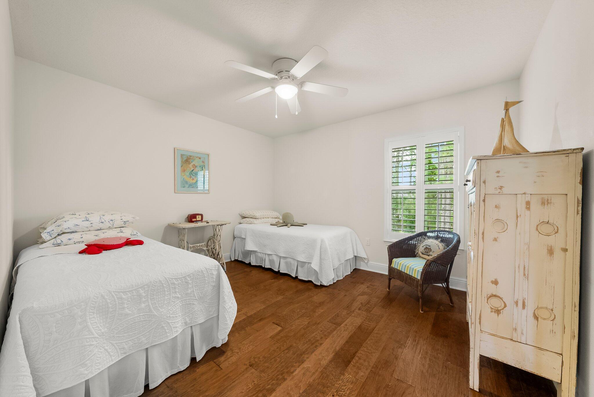 SANTA ROSA GOLF VILLAS - Residential