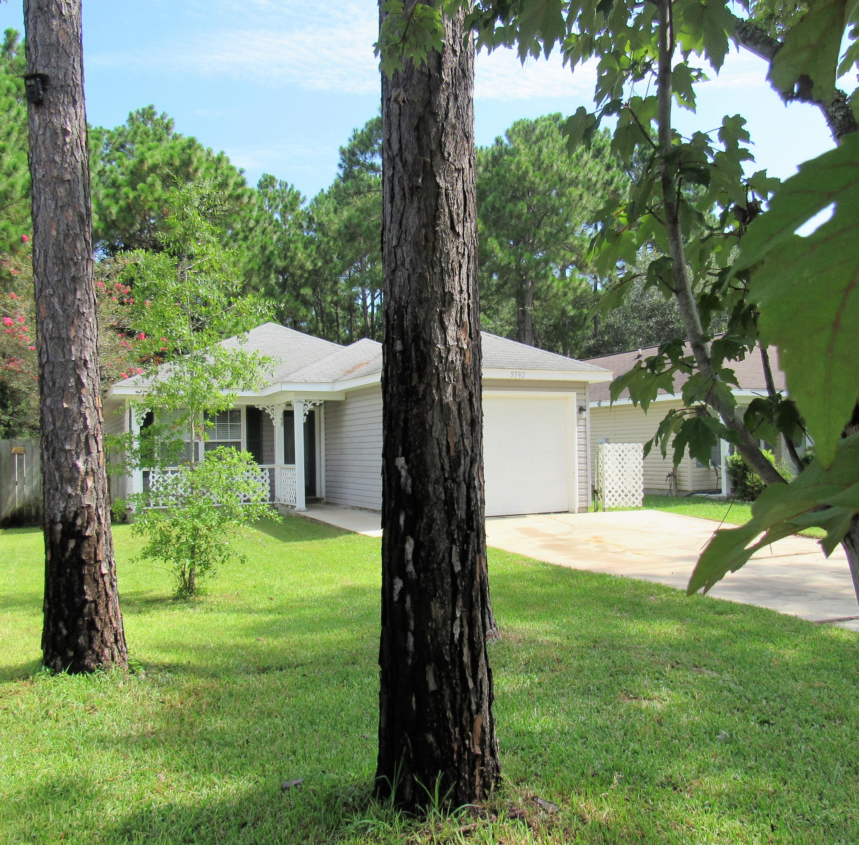 SHADOW LAKES - Residential