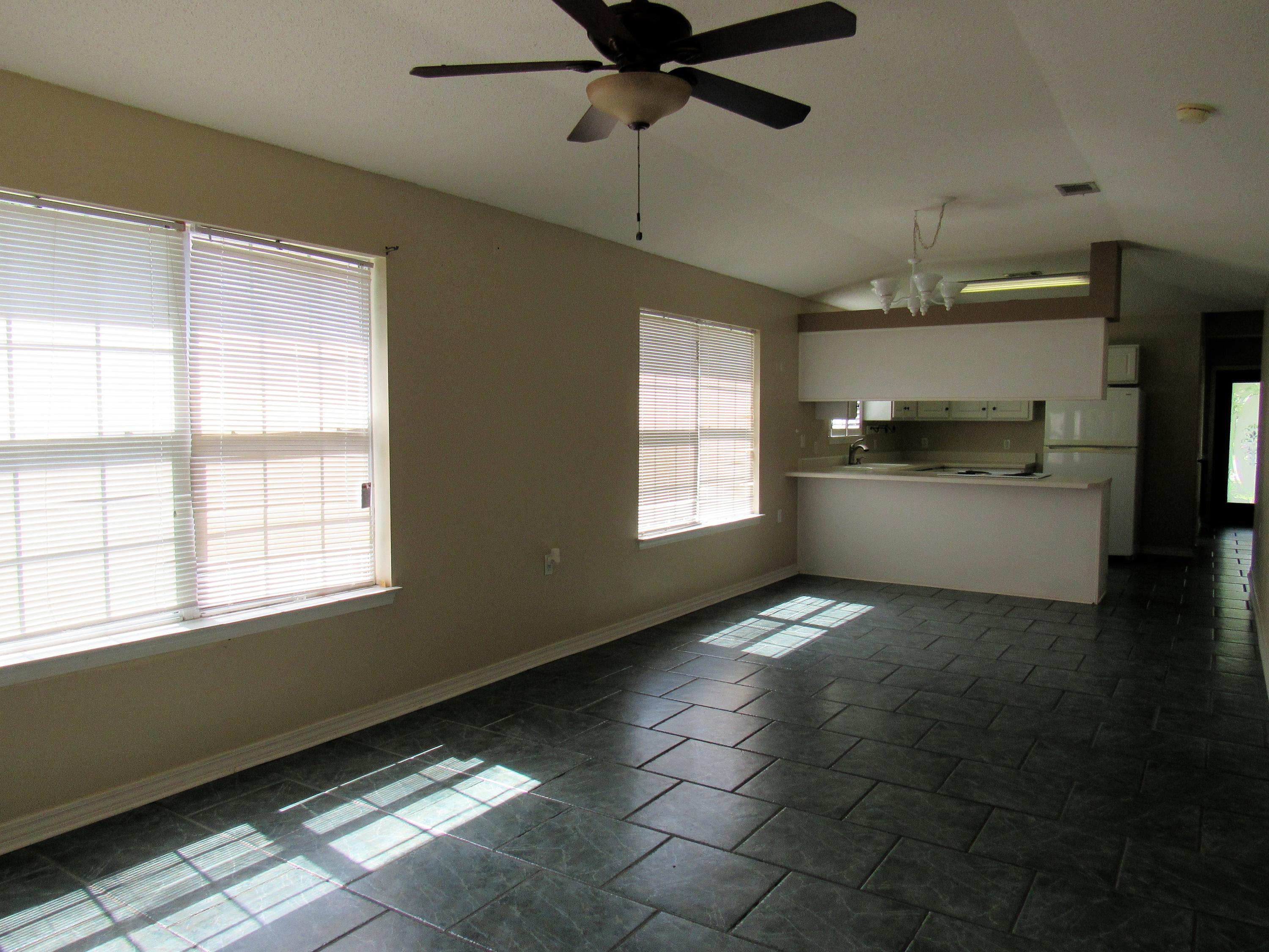 SHADOW LAKES - Residential