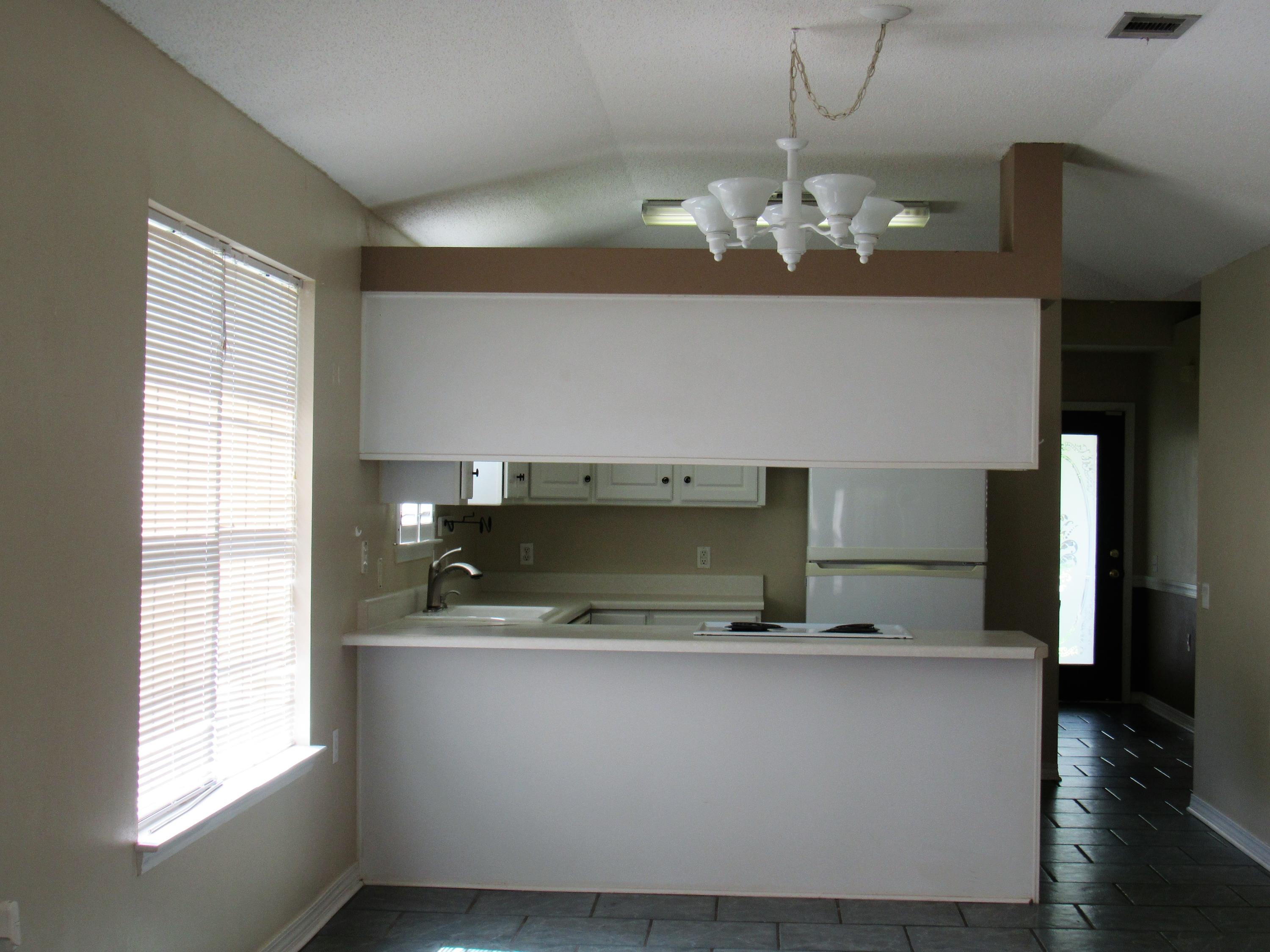 SHADOW LAKES - Residential