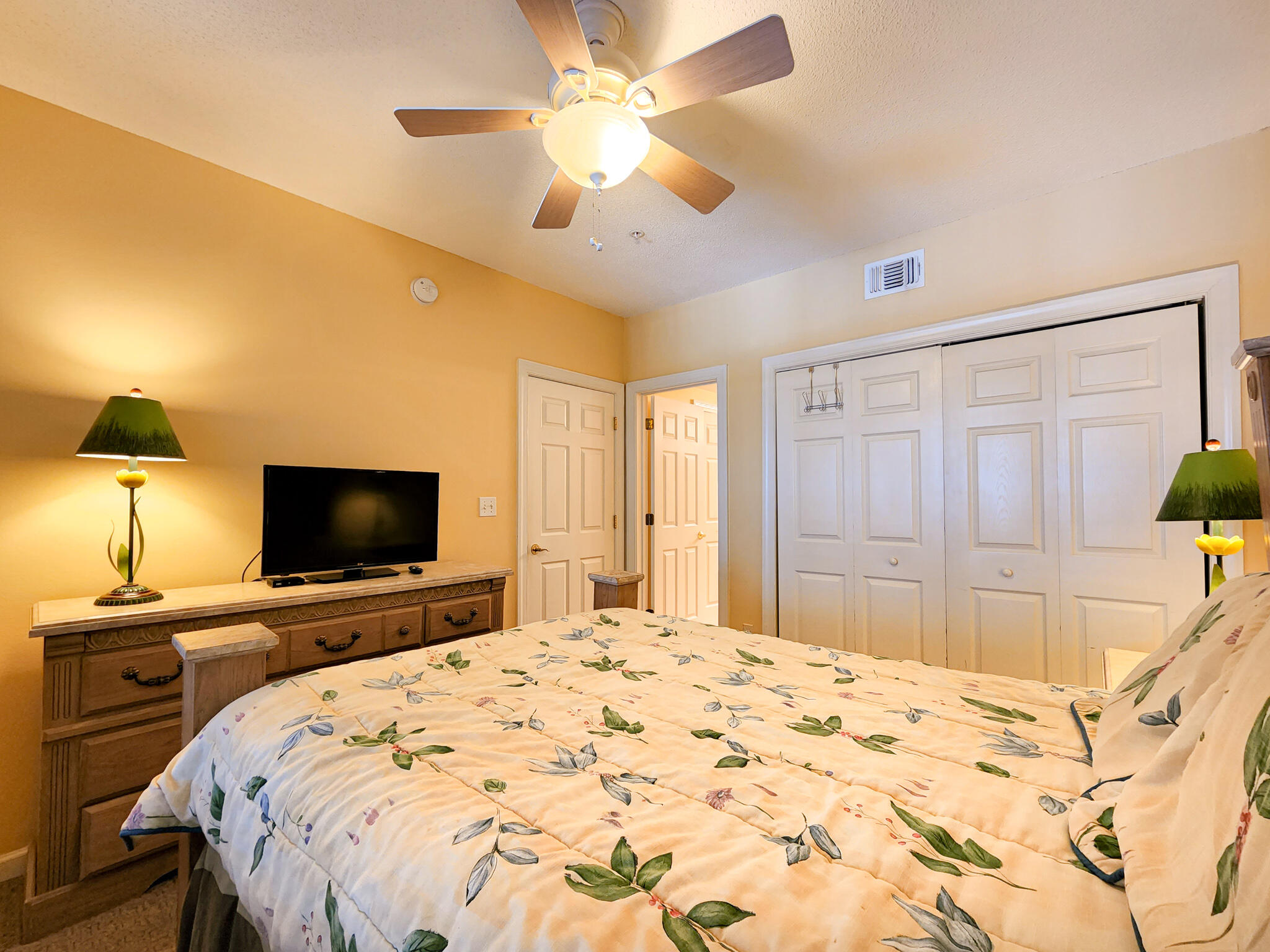 TURTLE WALK CONDO - Residential