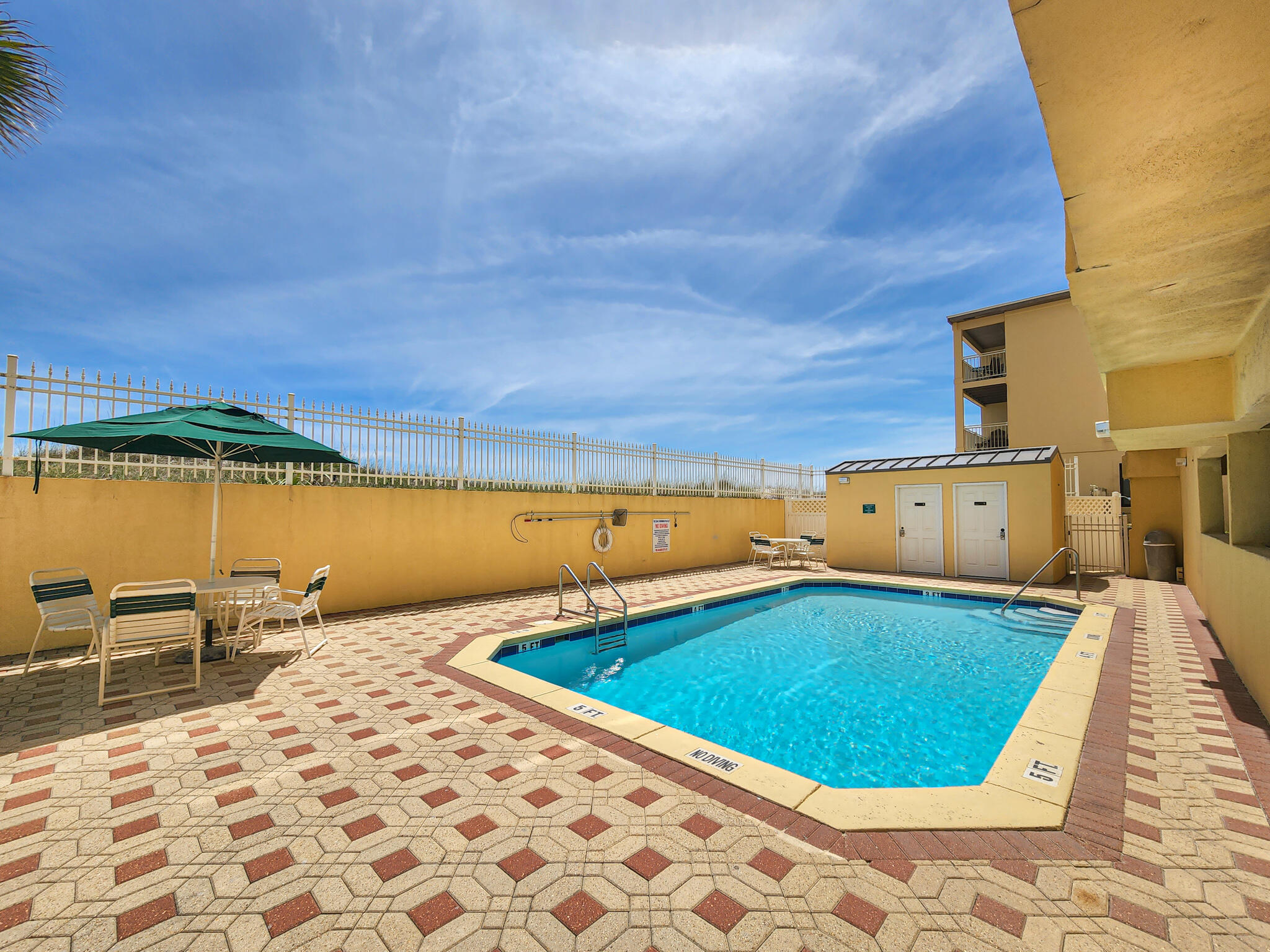 TURTLE WALK CONDO - Residential