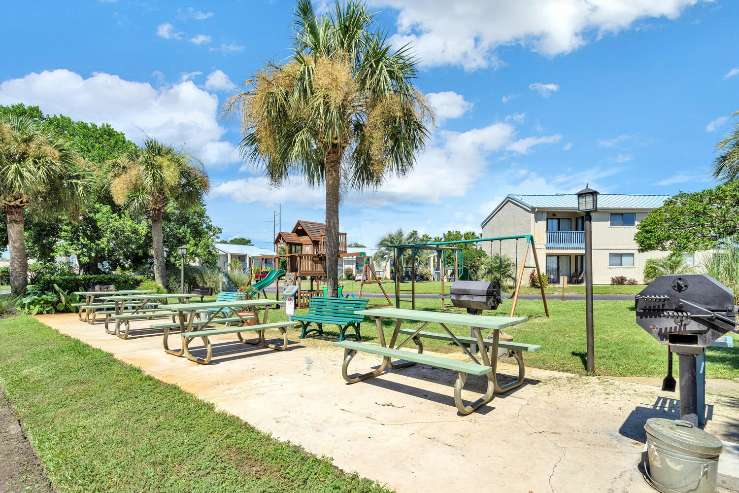 CHATEAU LA MER CONDO 2 - Residential