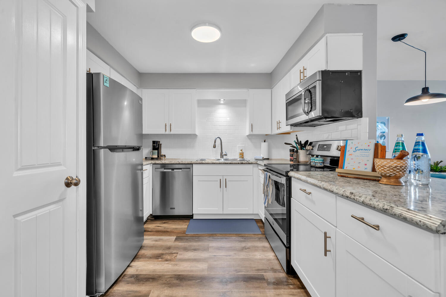 CHATEAU LA MER CONDO 2 - Residential