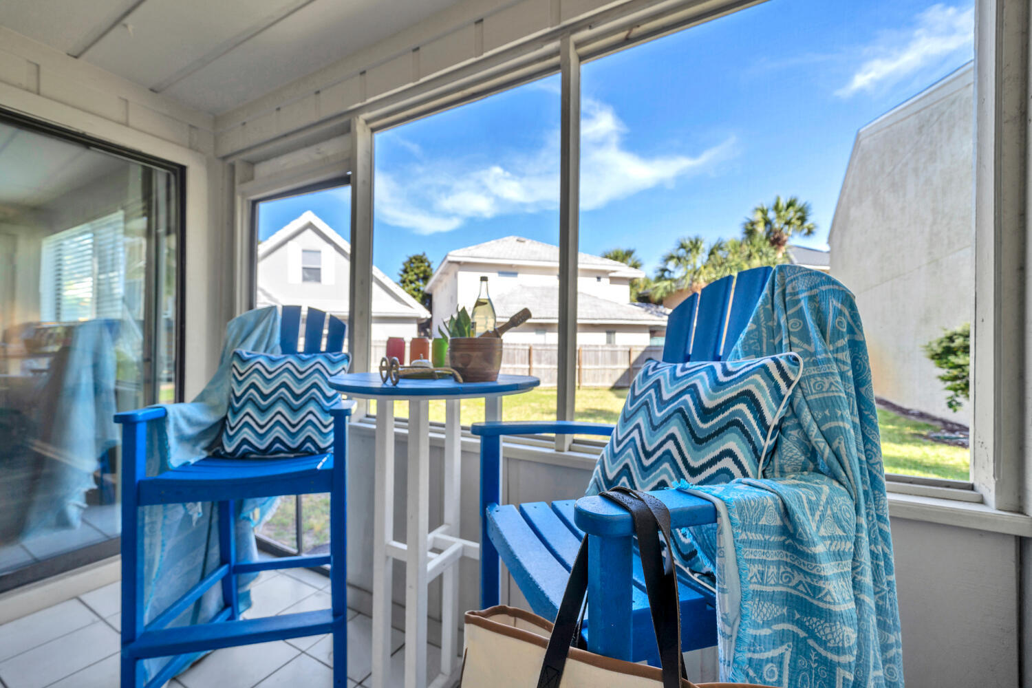 CHATEAU LA MER CONDO 2 - Residential