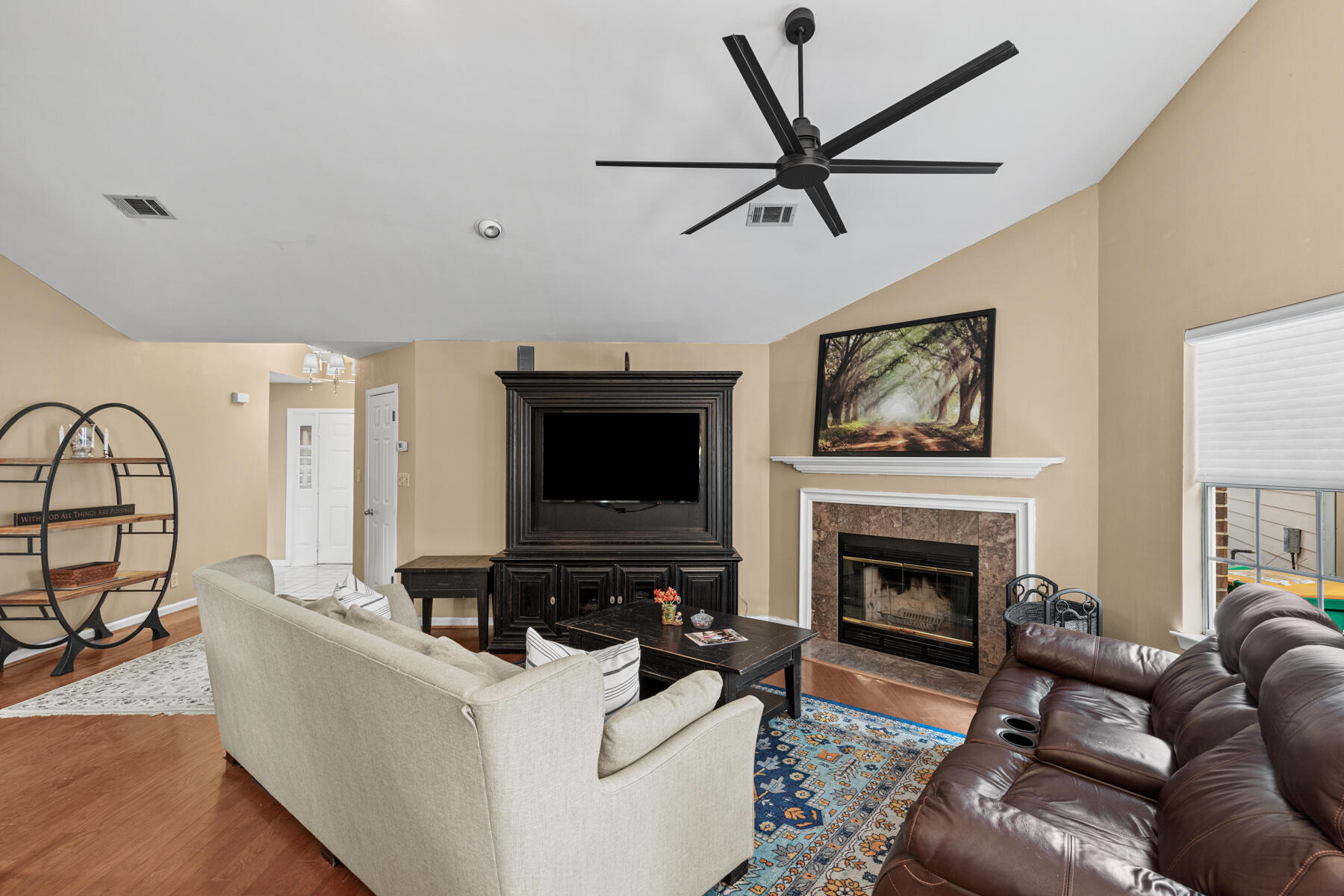 FAIRWAY LAKES PH II LOT 6 - Residential