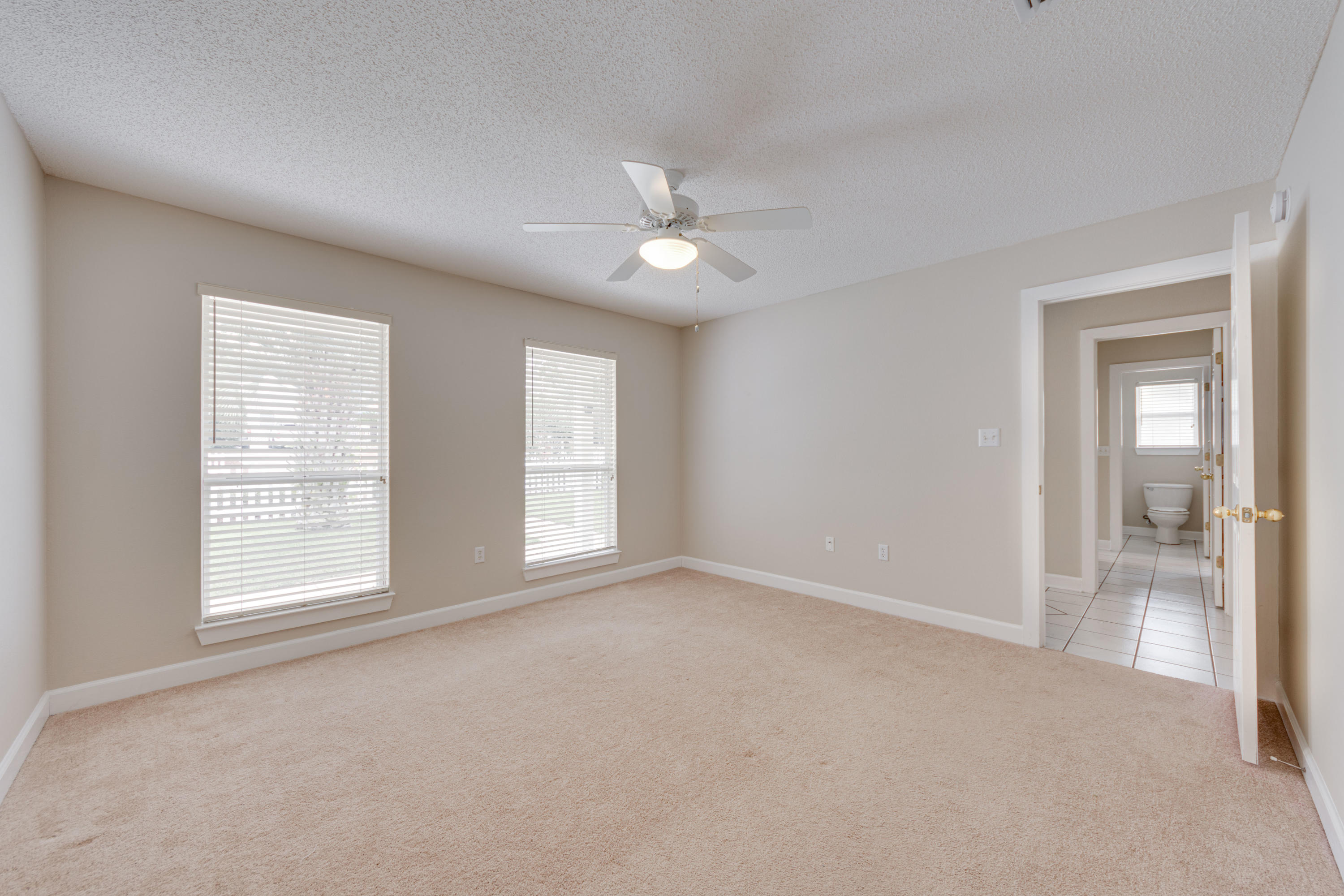 SEA DUNES - Residential