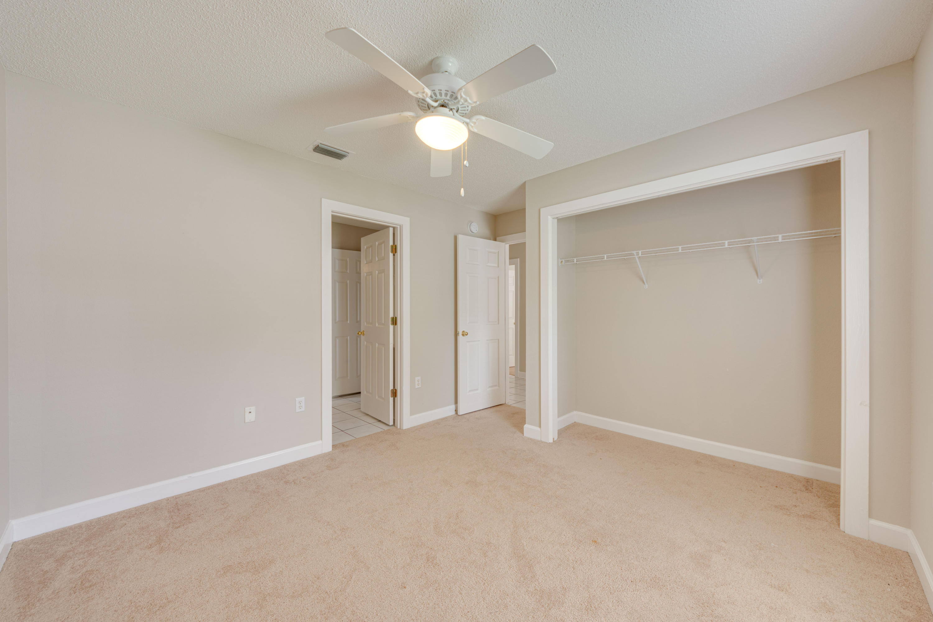 SEA DUNES - Residential