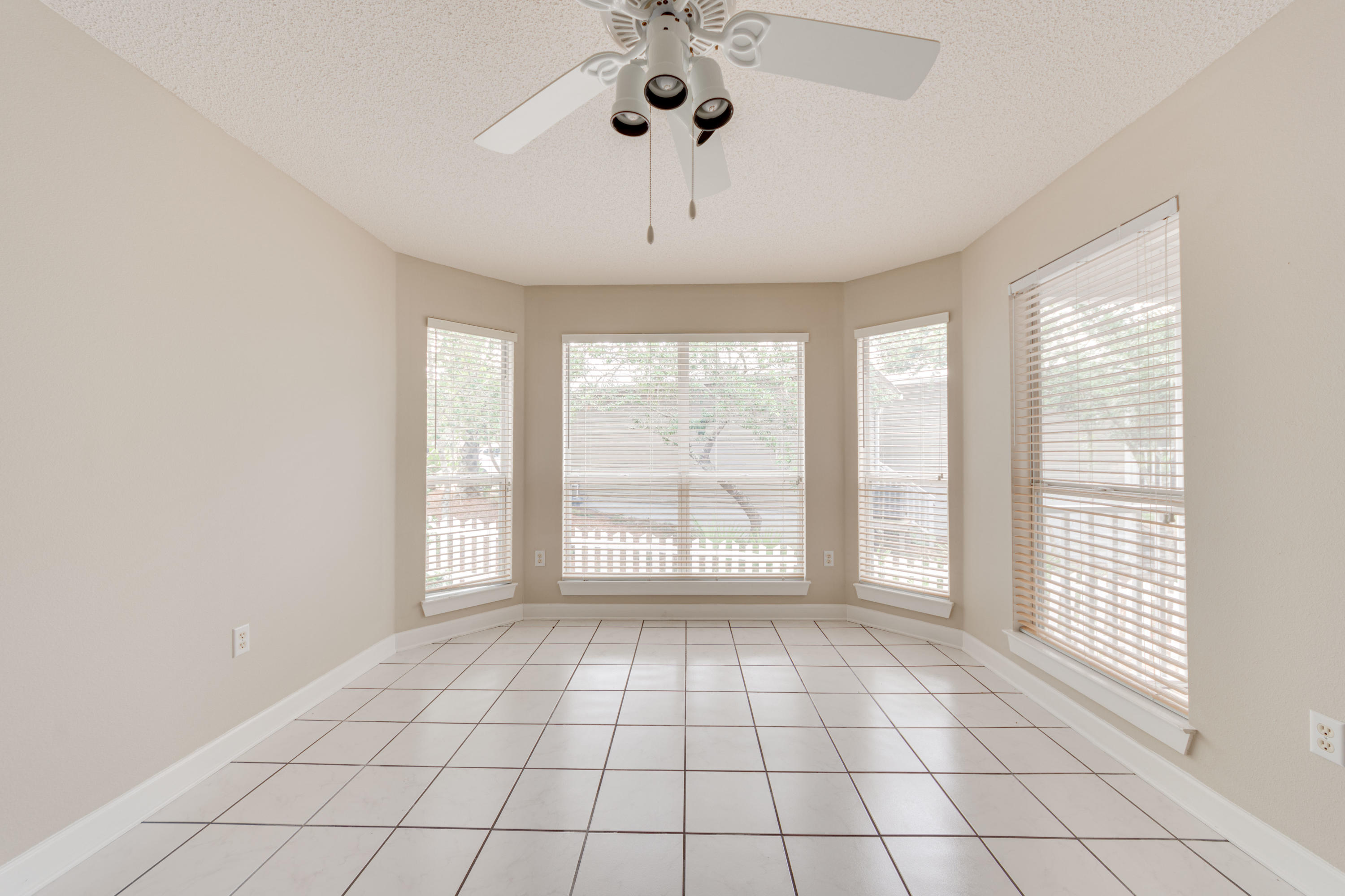 SEA DUNES - Residential