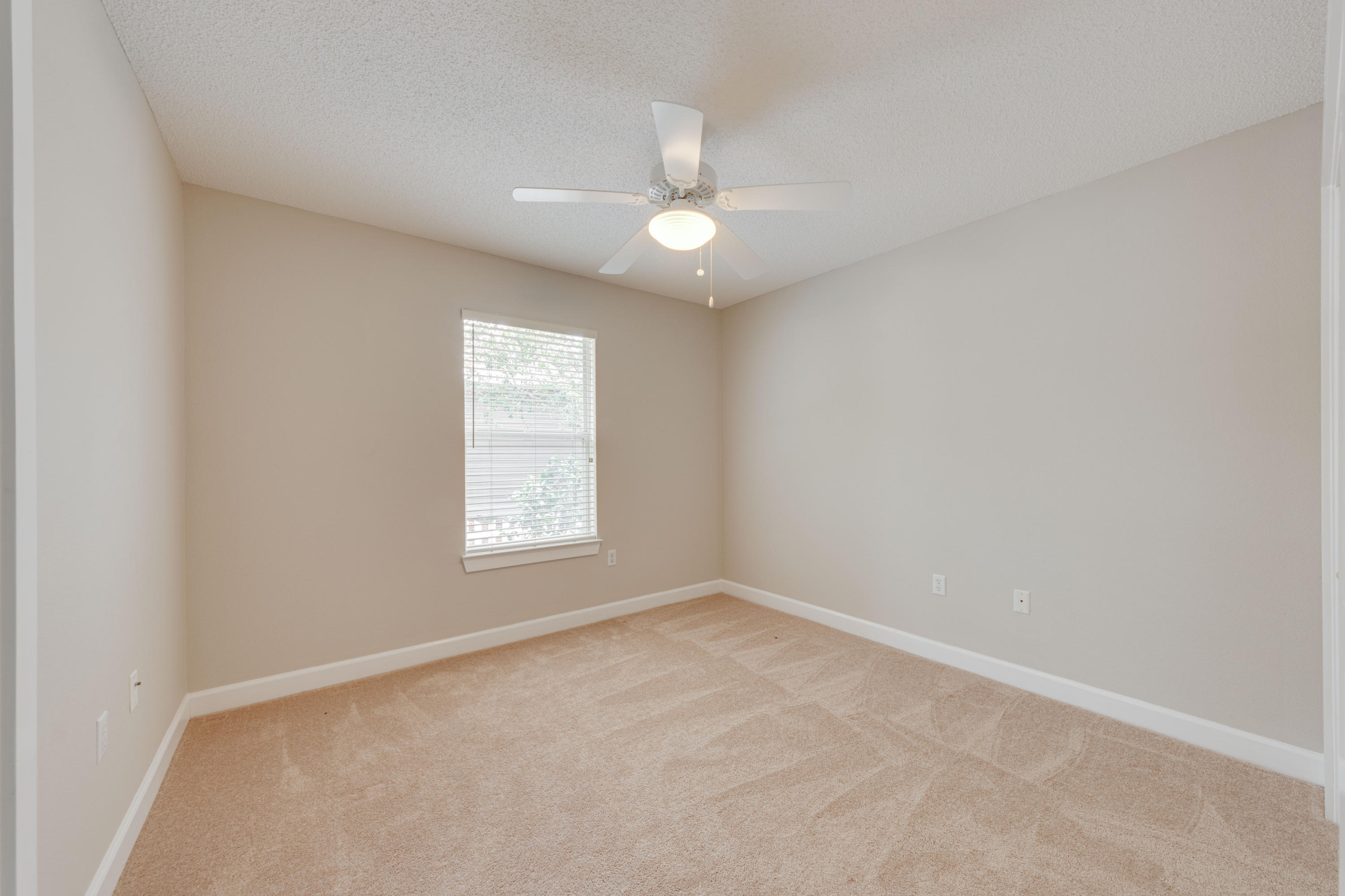 SEA DUNES - Residential