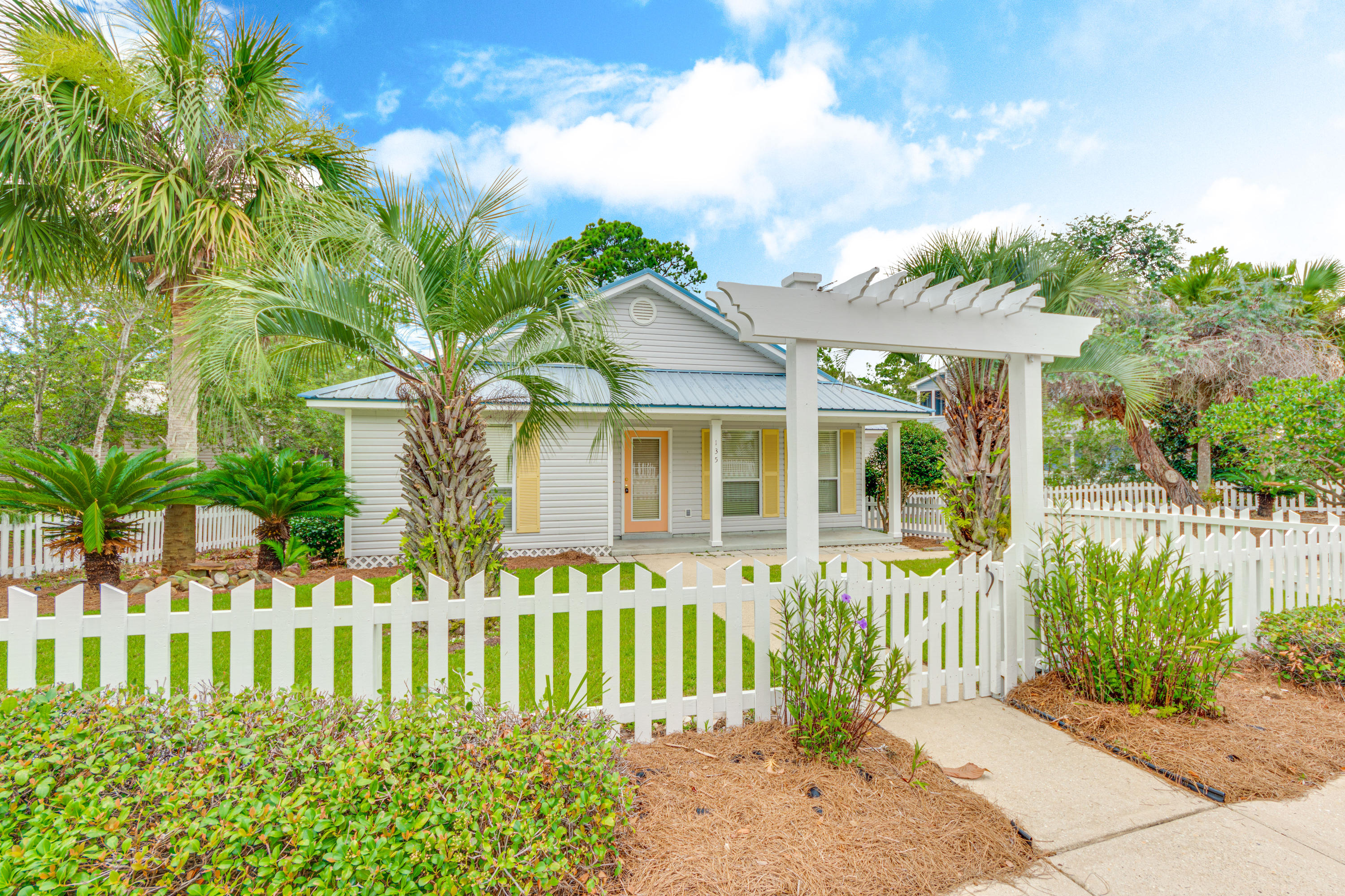 SEA DUNES - Residential