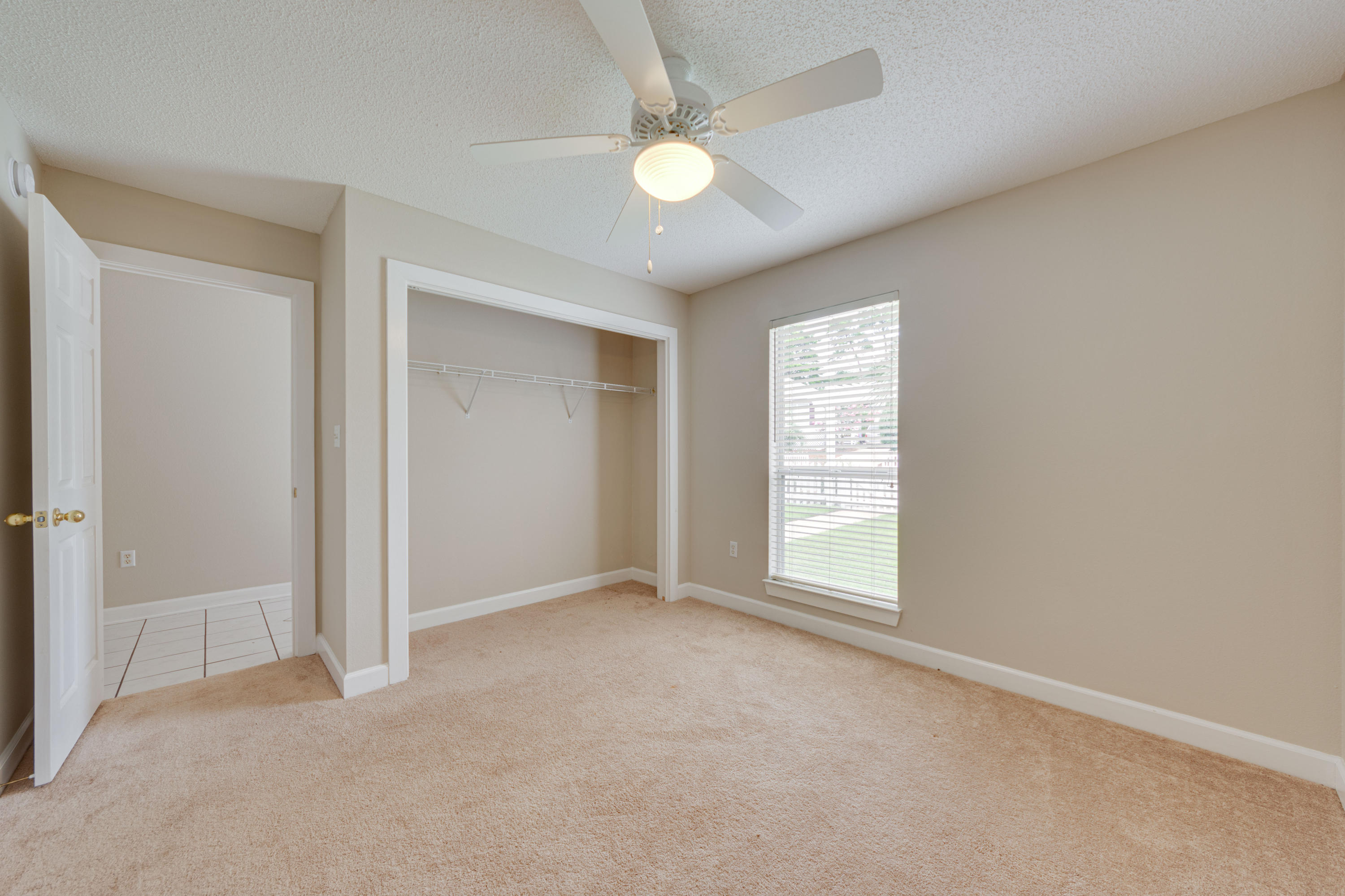 SEA DUNES - Residential