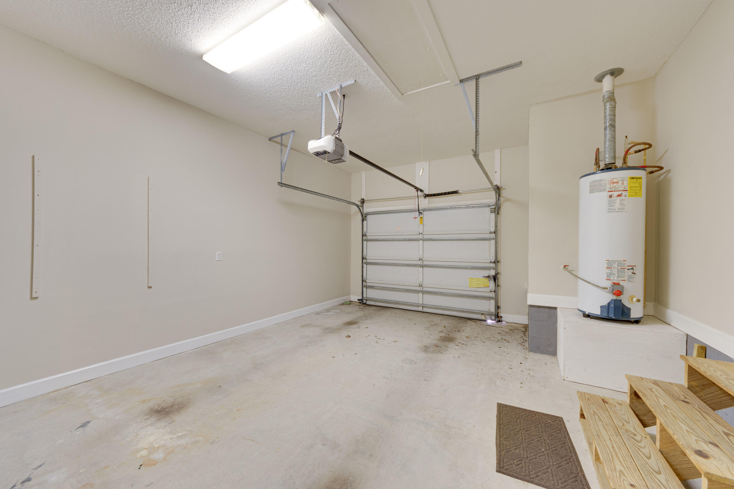 SEA DUNES - Residential