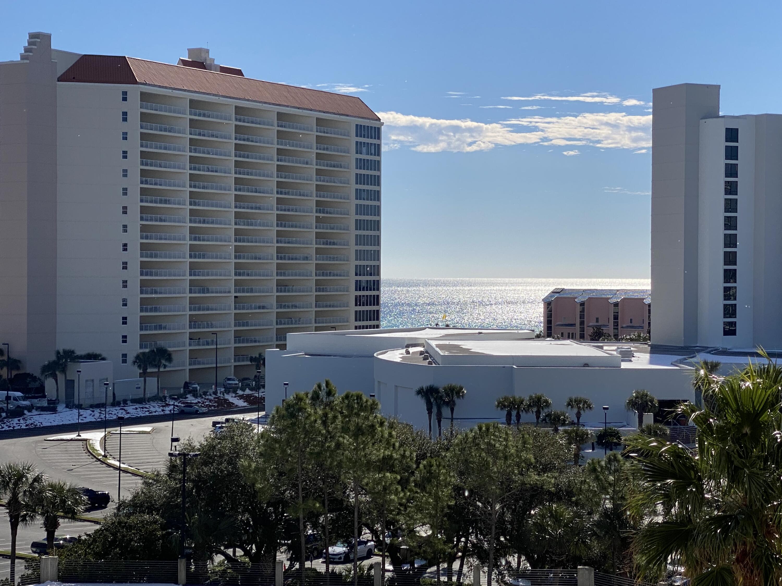 Your chance to own your own piece of the Emerald Coast in this wonderful studio with a great pool and just steps from the beach for the perfect vacation experience! Sandestin is a world class resort with tram service and so many amenities for the enjoyment of owners and guests alike!